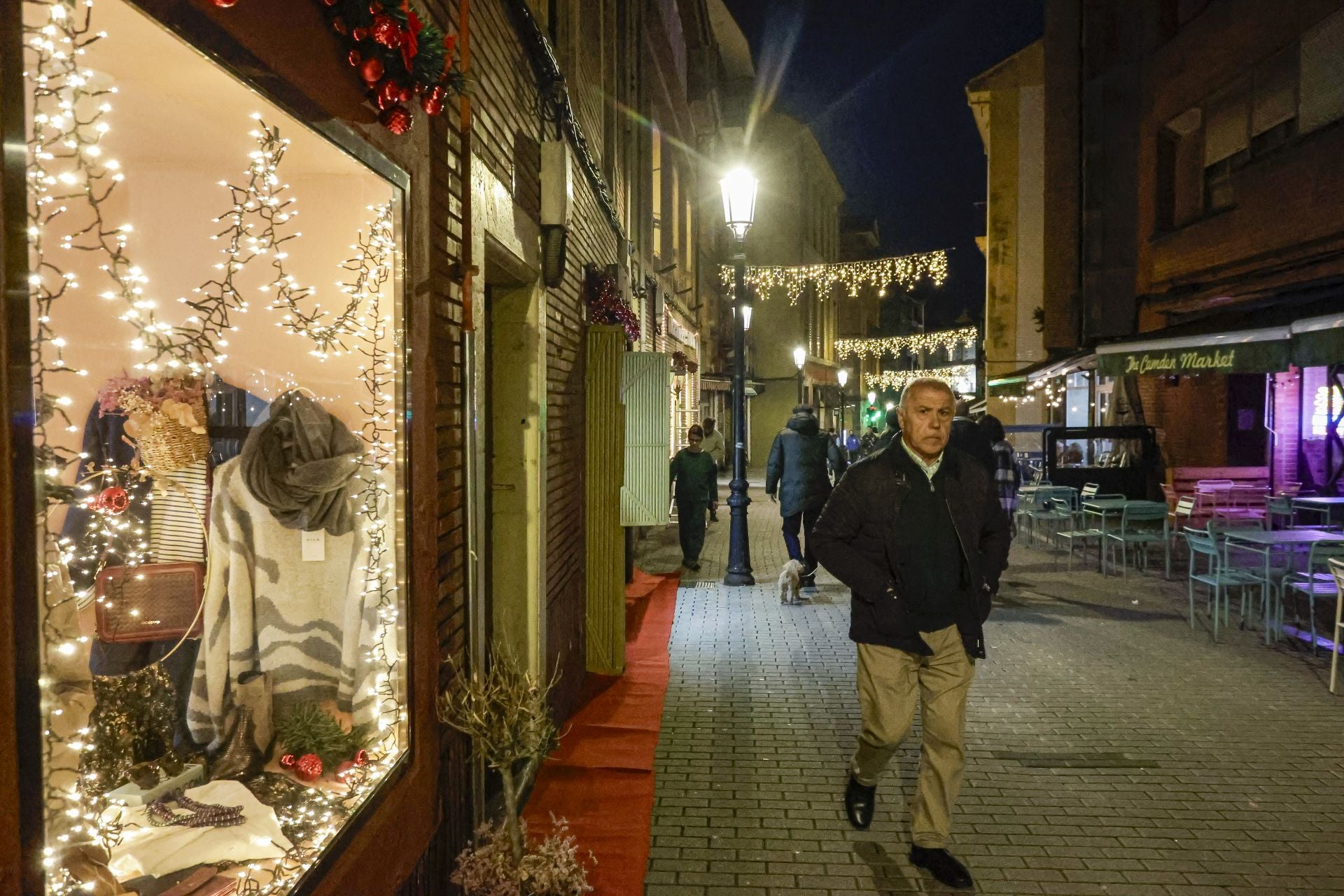 Candás ilumina el espíritu de la Navidad