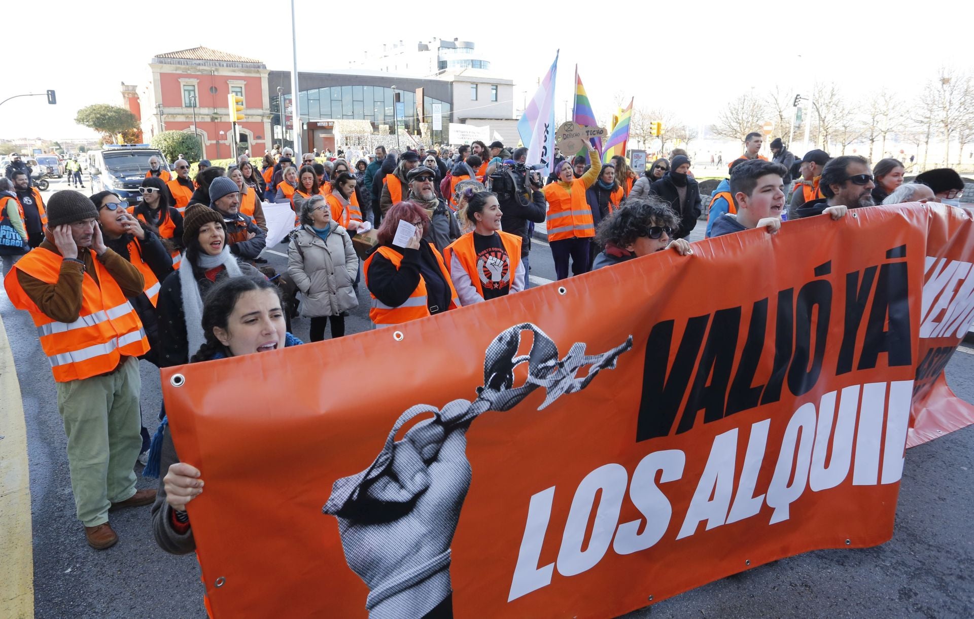 Gijón sale a la calle para reclamar el «derecho a techo»