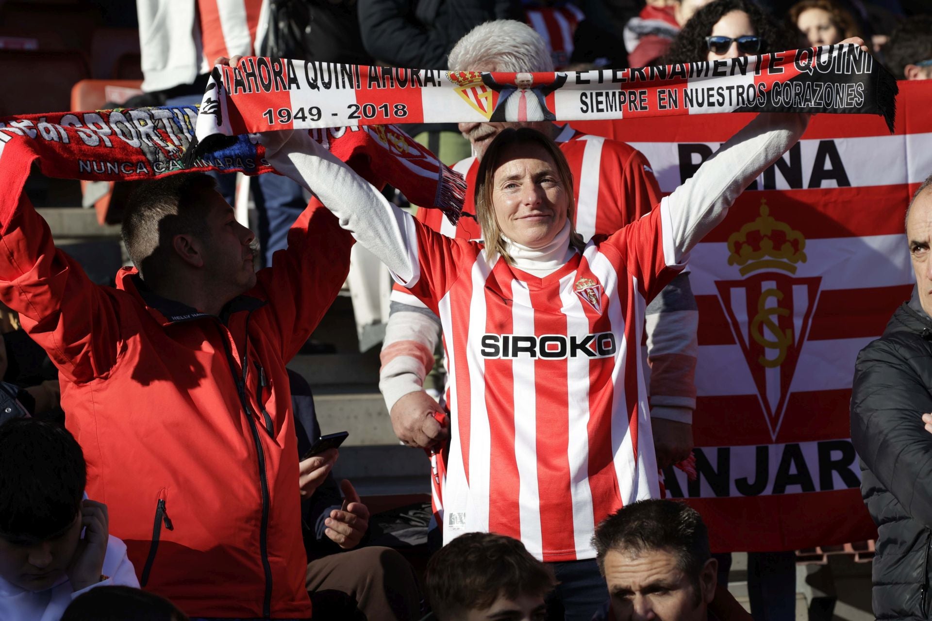 ¿Estuviste en el Sporting de Gijón - Racing de Ferrol? ¡Búscate en las fotos!