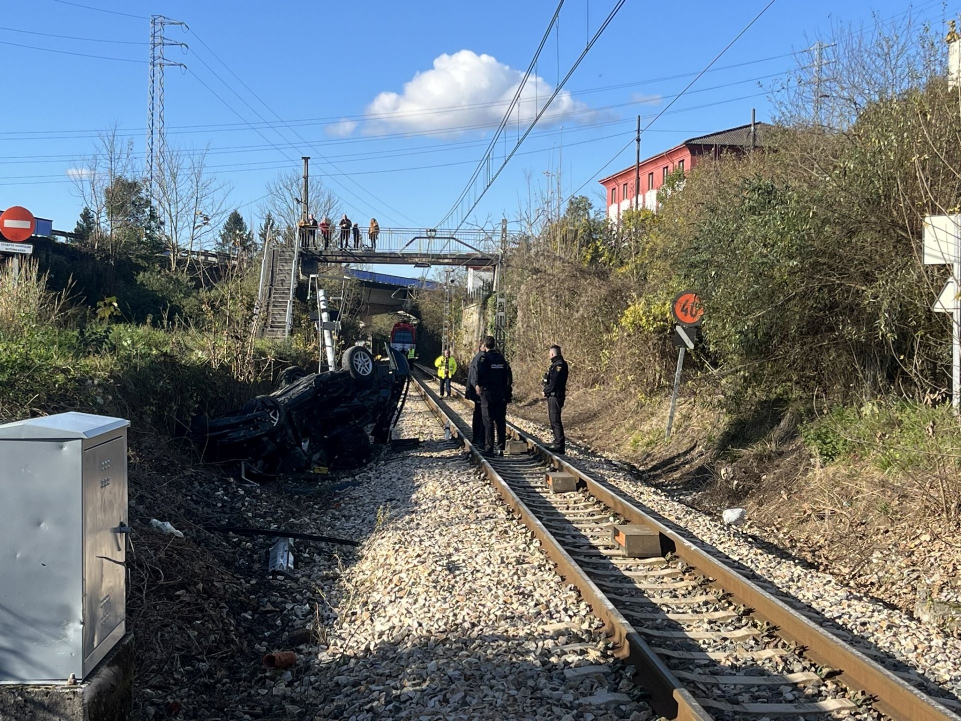 Trágico accidente en Langreo: muere un conductor arrollado por un tren