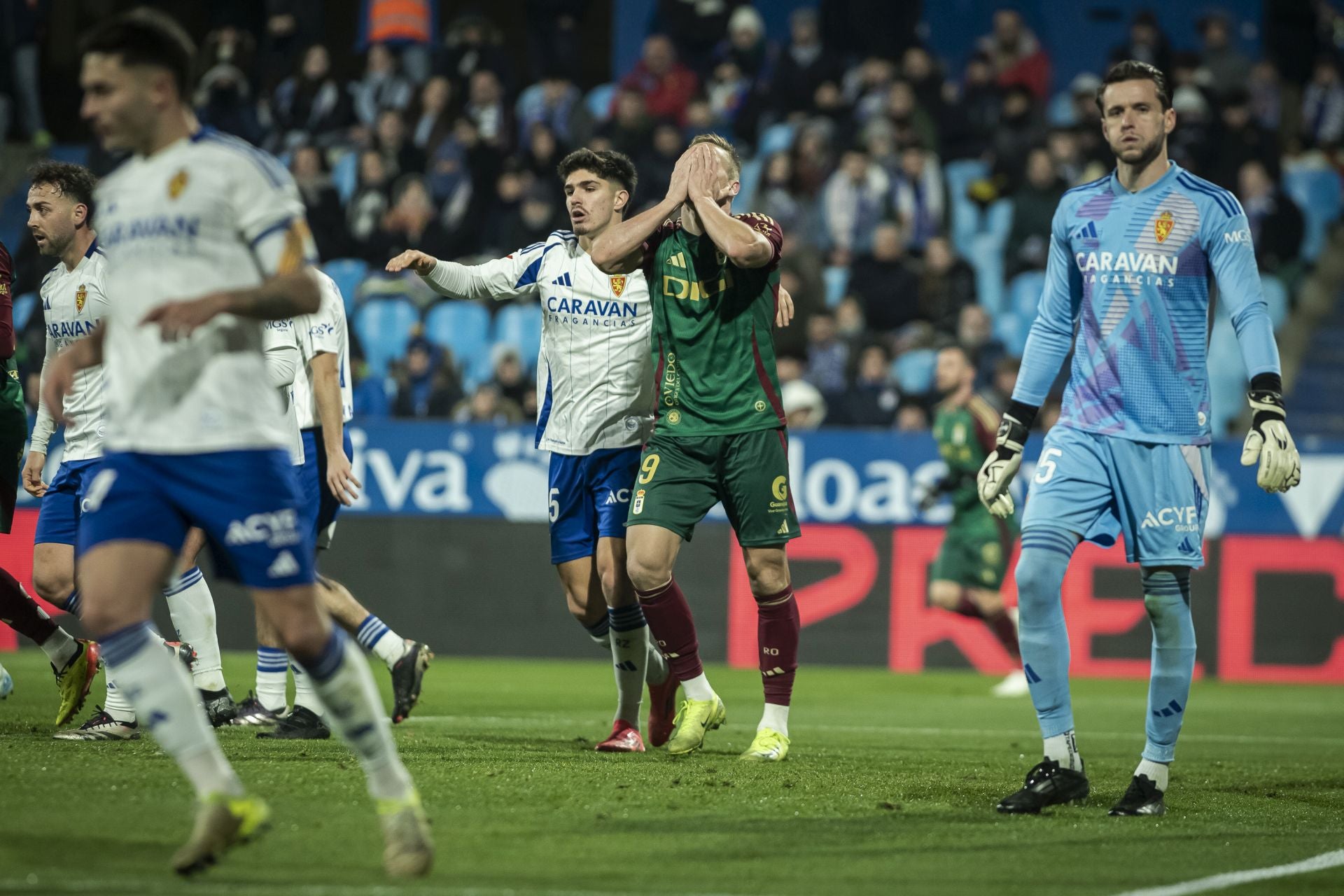 Las mejores imágenes del Real Zaragoza - Real Oviedo