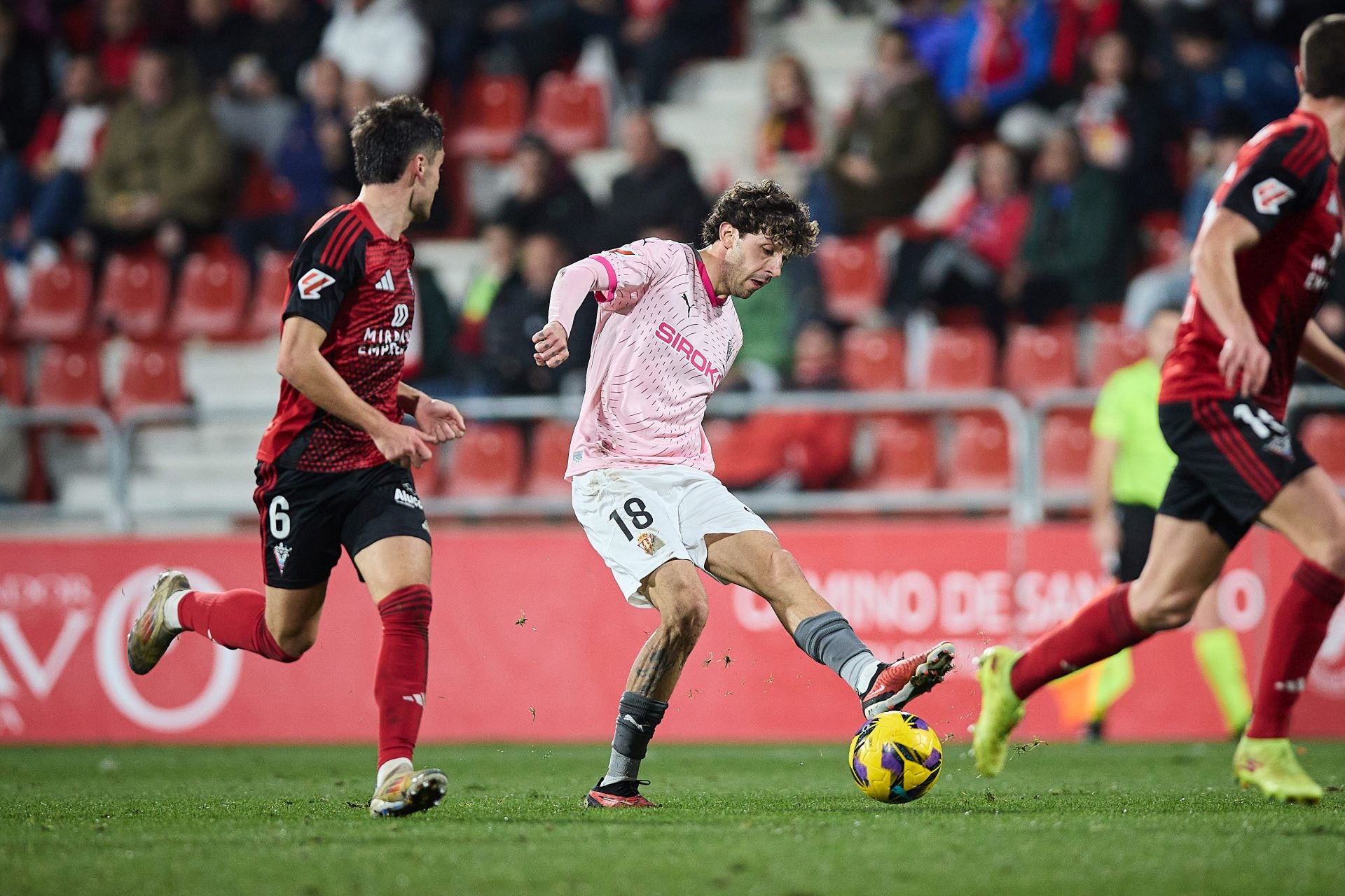 Las mejores imágenes del Mirandés 1 - 1 Sporting de Gijón