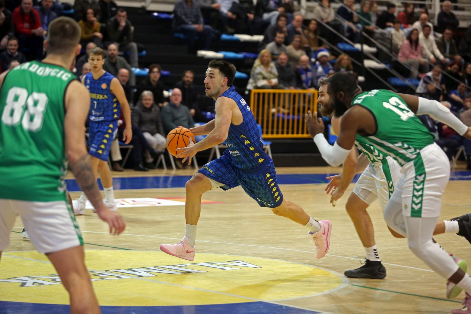 Alimerka Oviedo 78 - 82 Betis, en imágenes