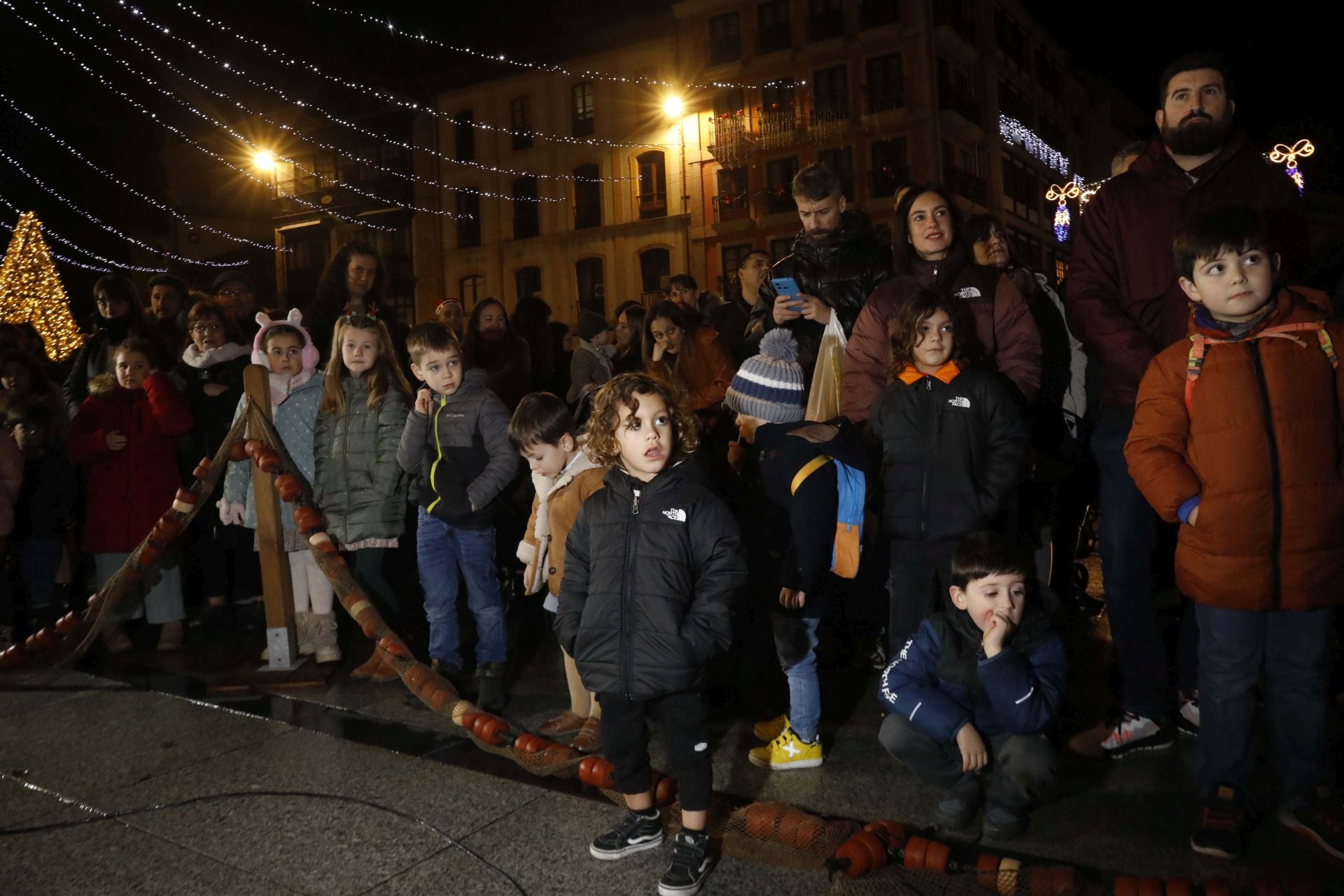 L&#039;Anguleru y Lolina reparten ilusión en Avilés