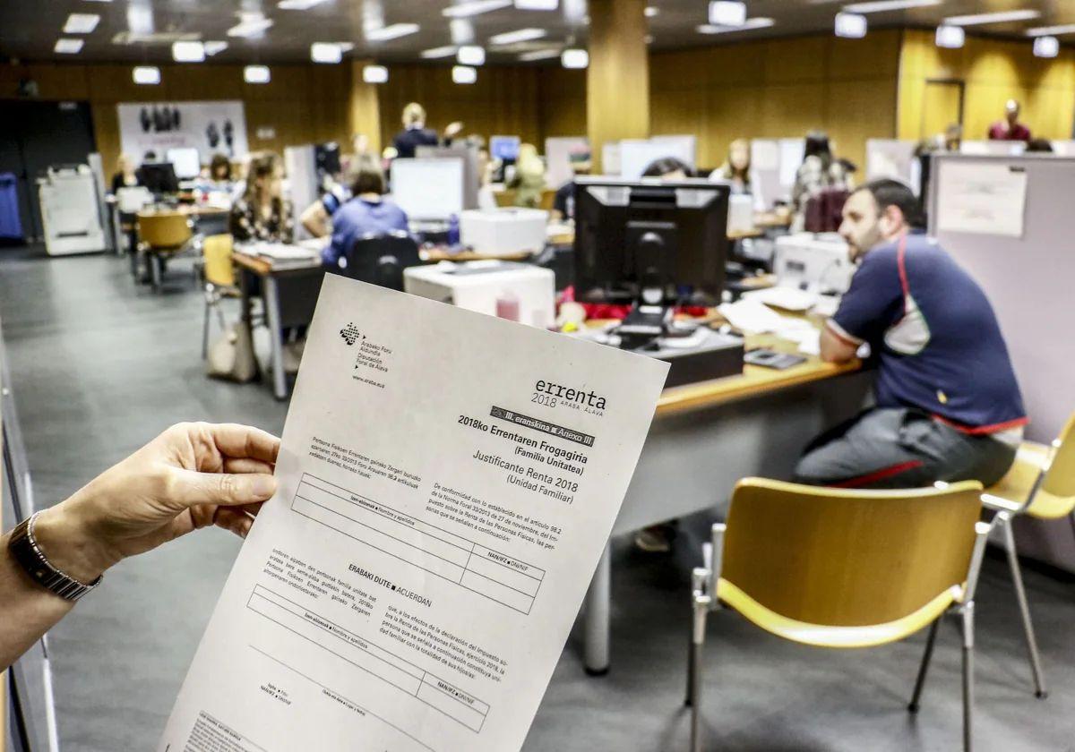 Ya es oficial: así queda el nuevo límite para no tener que presentar la declaración de la Renta