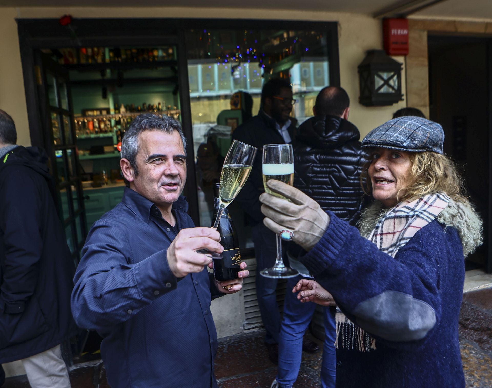 De vermuteo en Nochebuena: Asturias brinda en las terrazas