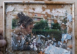 Otra muestra del gran trabajo que hacen para recuperar las imágenes dañadas por la dana.