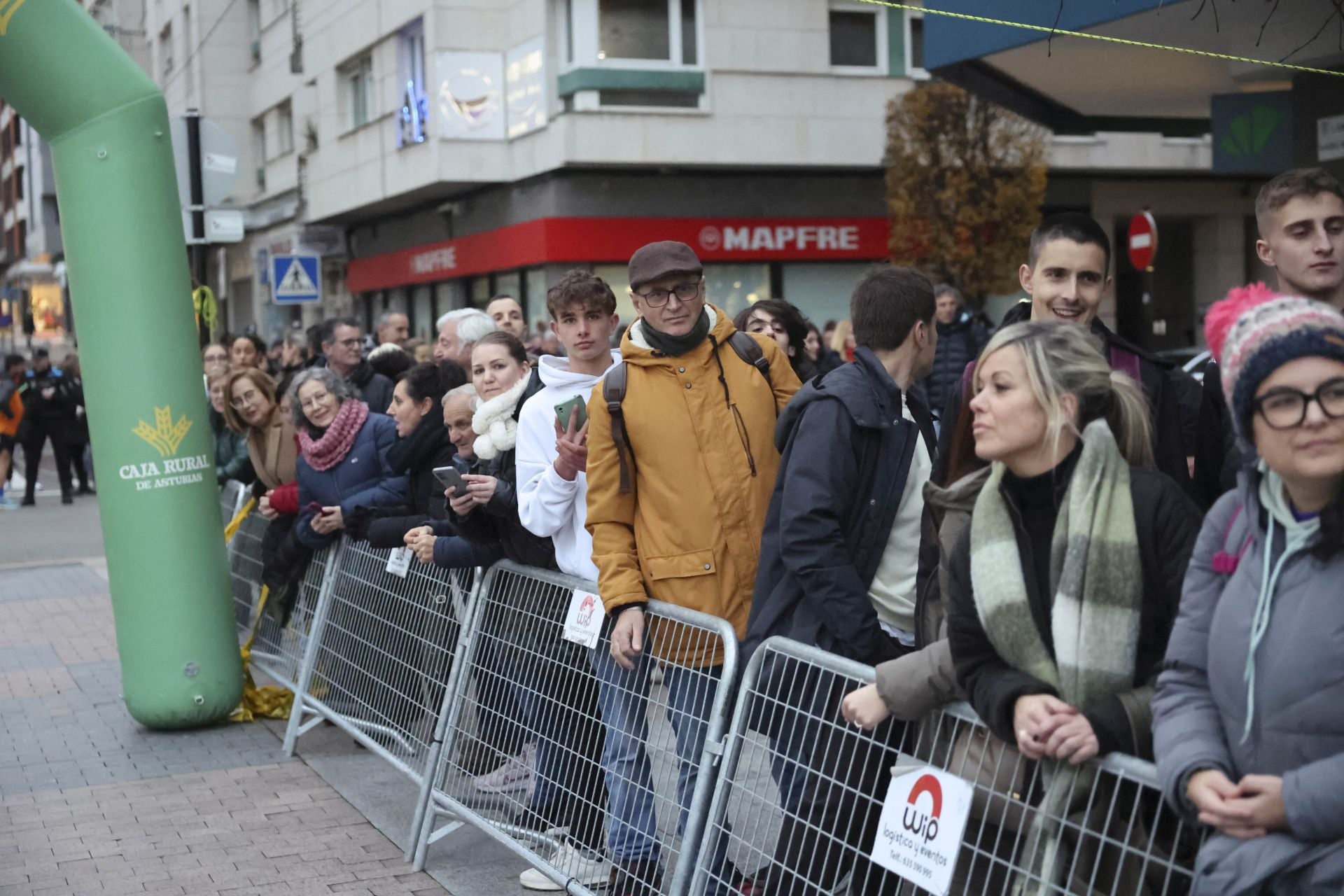 Siero se adelanta a la Nochevieja: todas las fotos de la Carrera de Fin de año