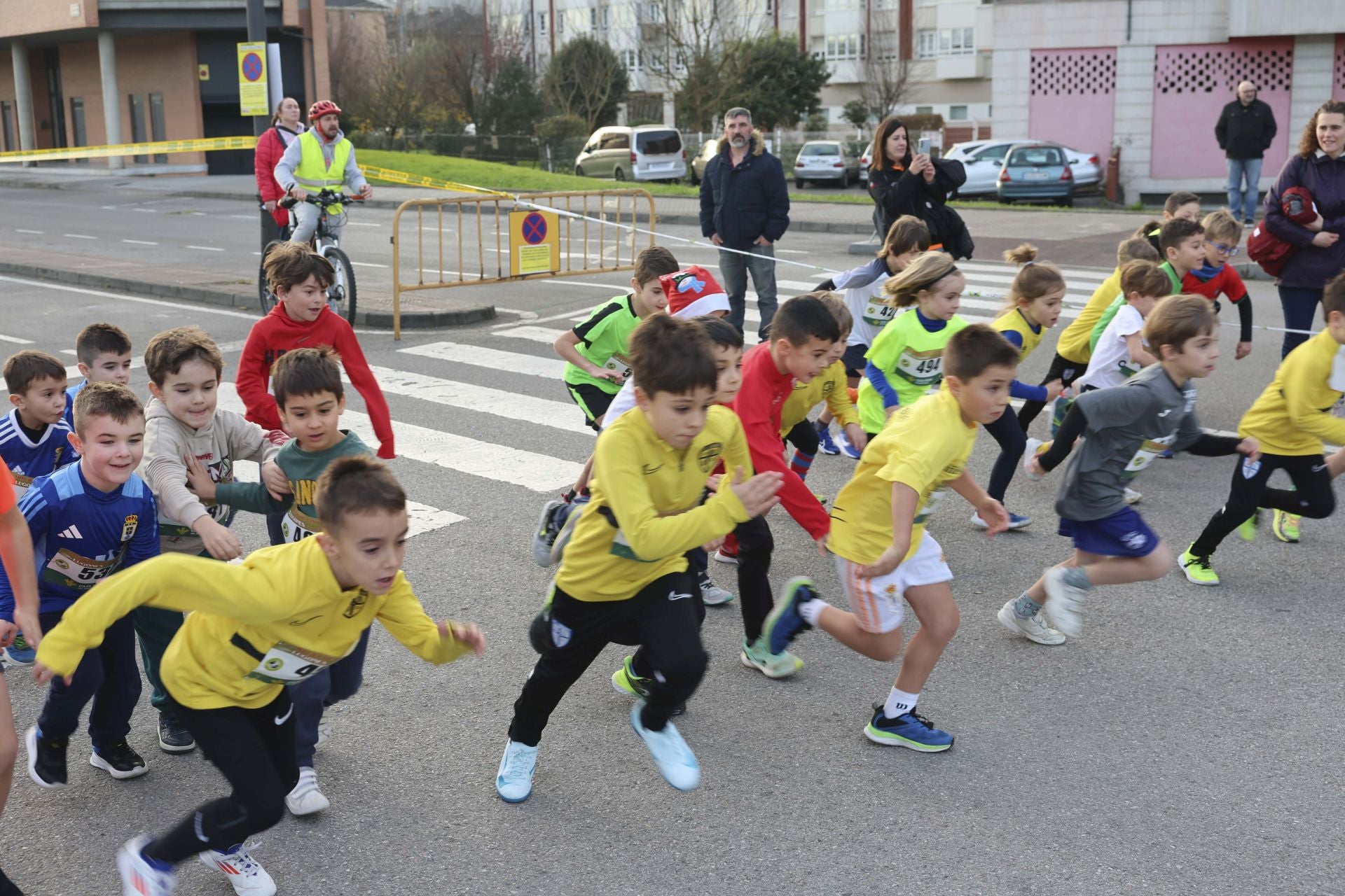 Las mejores fotos de la Carrera Fin de Año de Lugones