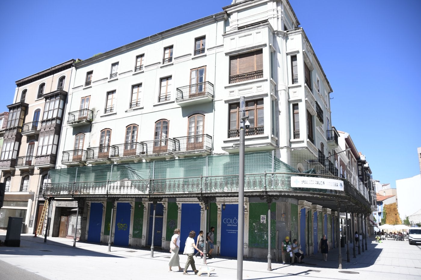 Las obras de rehabilitación del edificio del Café Colón comenzarán después de las fiestas navideñas.