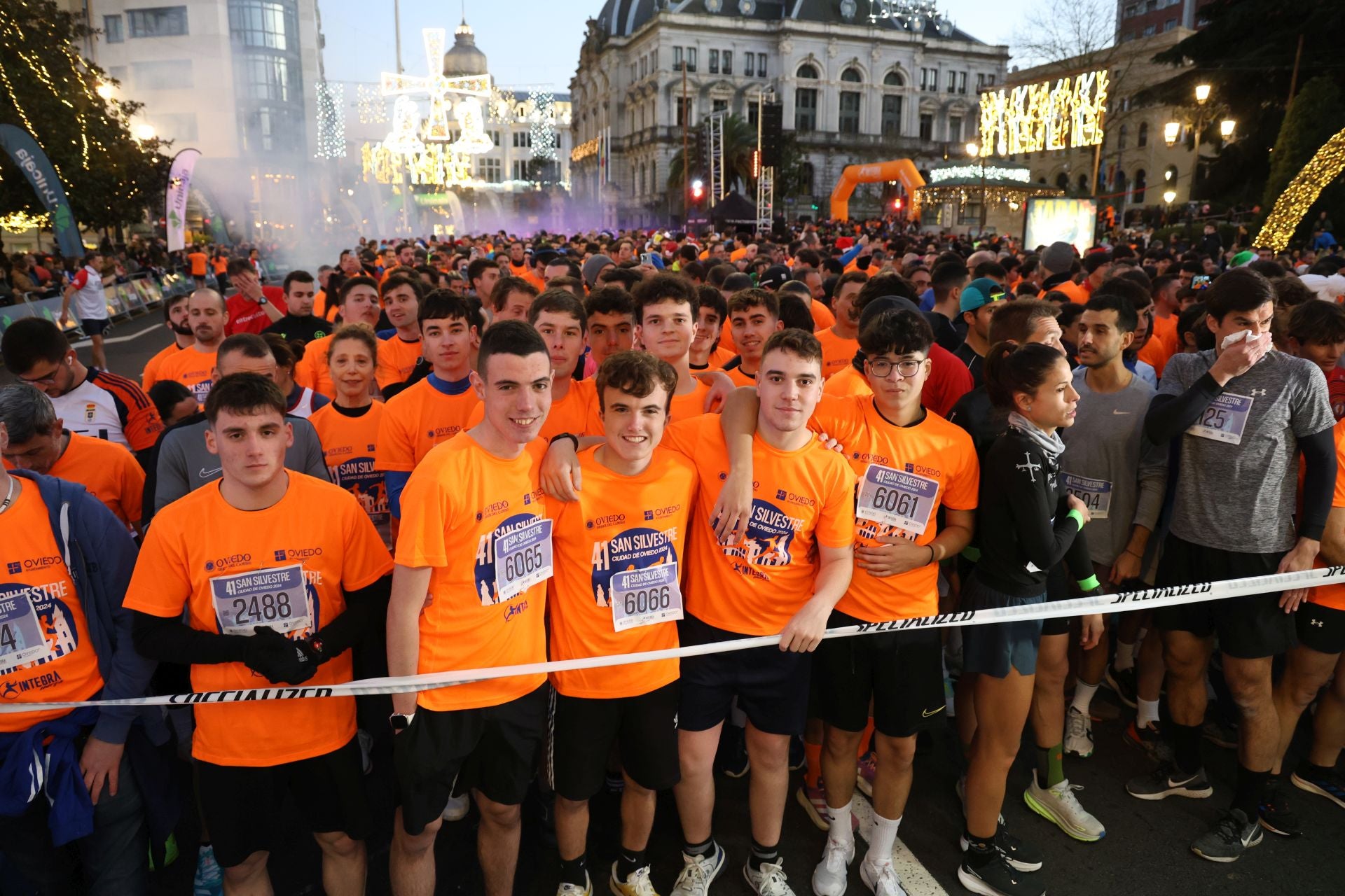 Oviedo despide el año a golpe de zapatilla por San Silvestre