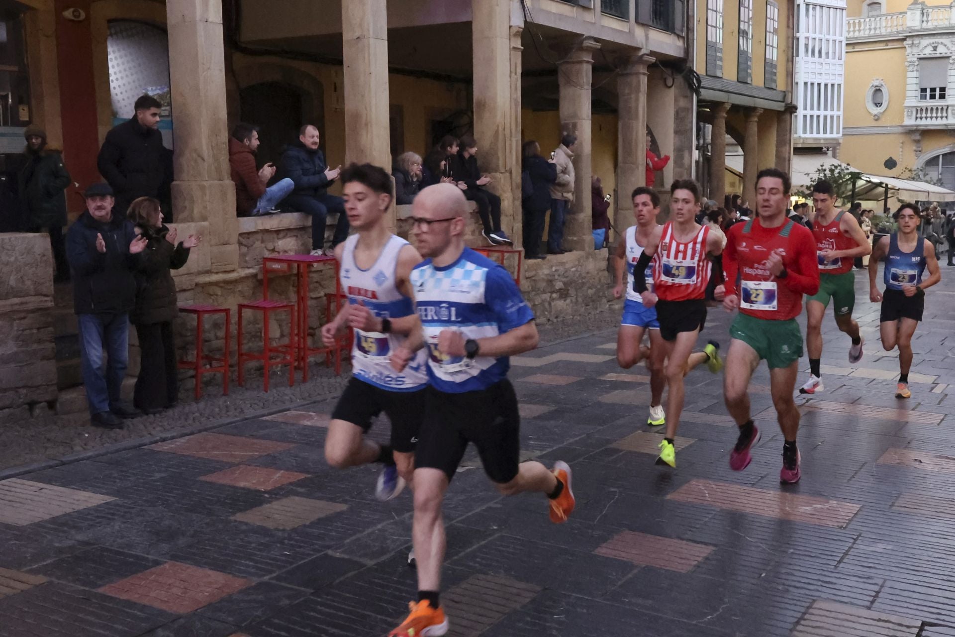 San Silvestre en Avilés para despedir el 2024