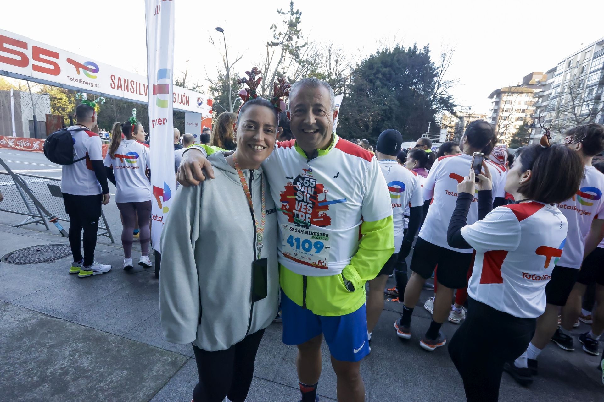 La San Silvestre vuela por las calles de Gijón