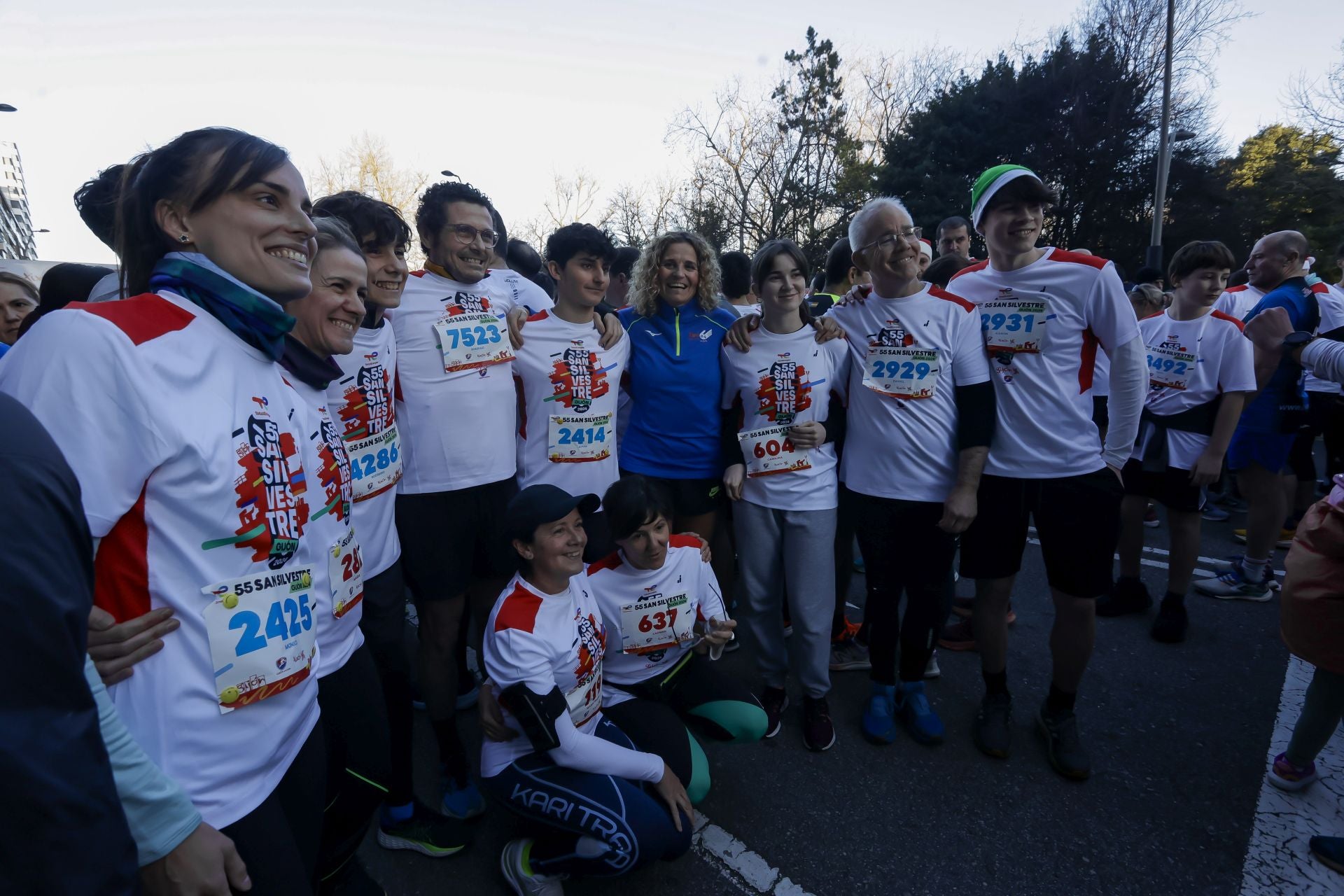 La San Silvestre vuela por las calles de Gijón