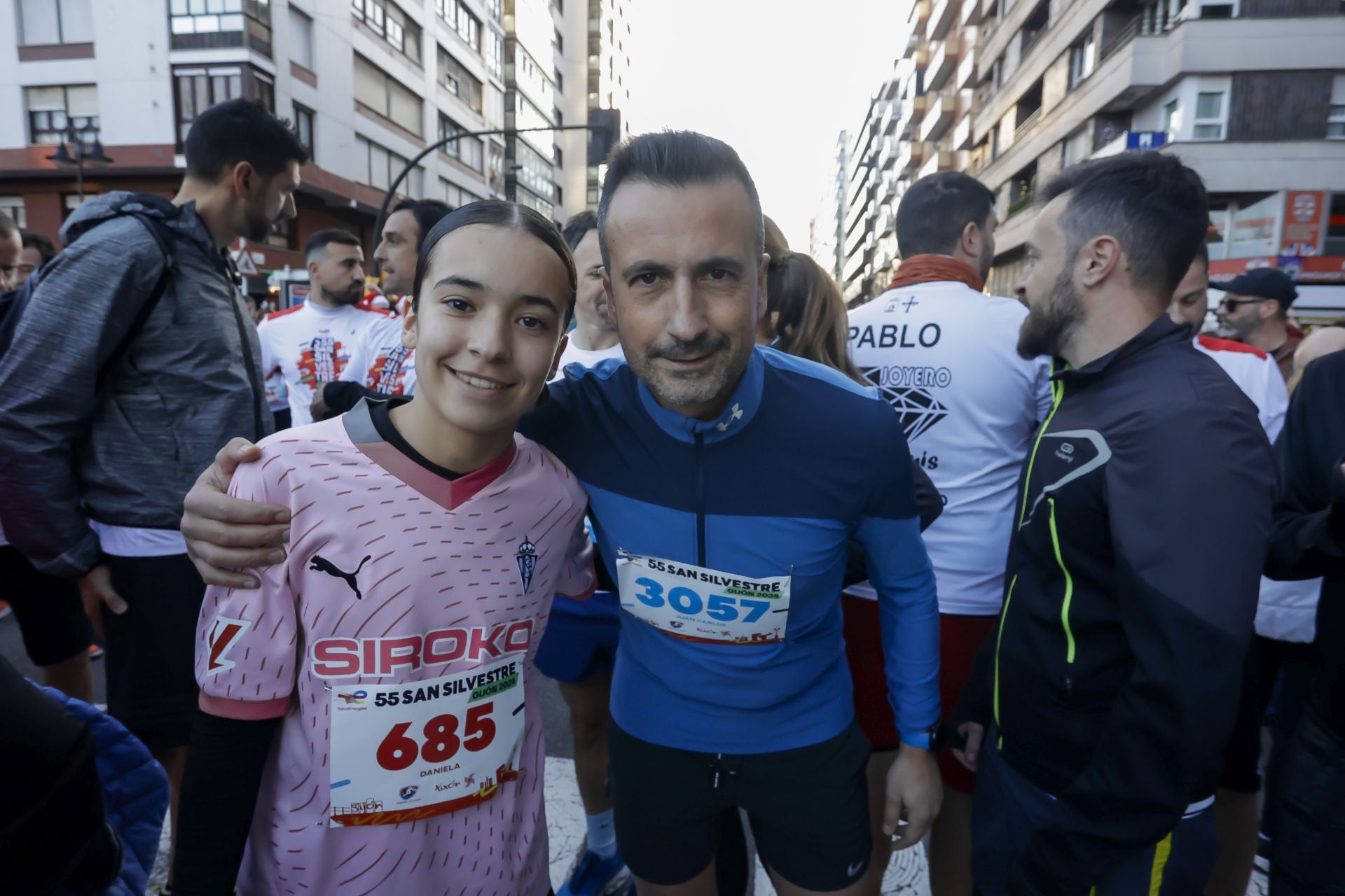 La San Silvestre vuela por las calles de Gijón