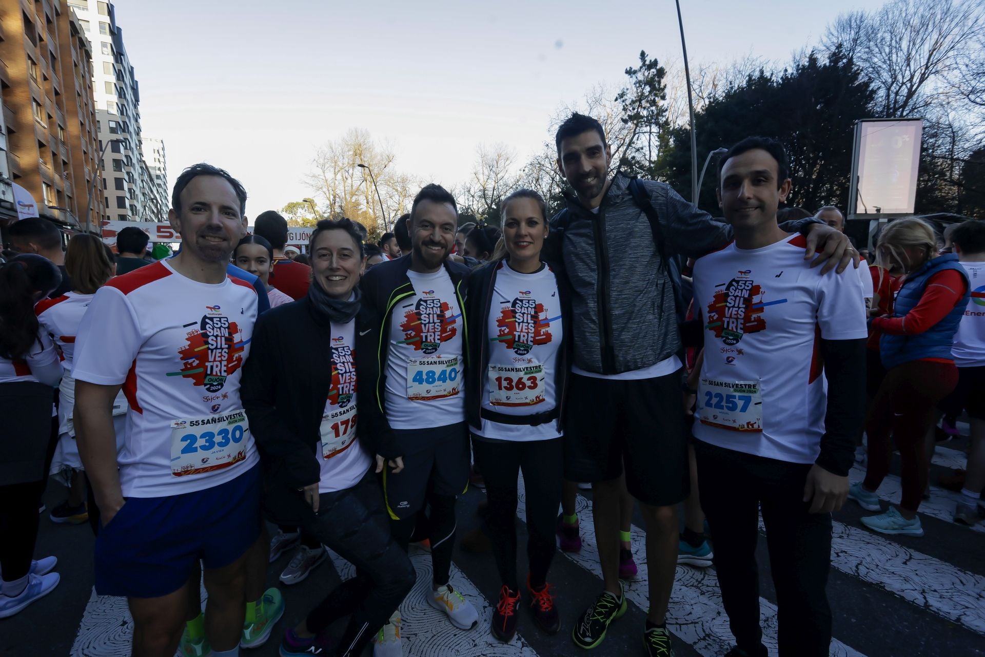 La San Silvestre vuela por las calles de Gijón