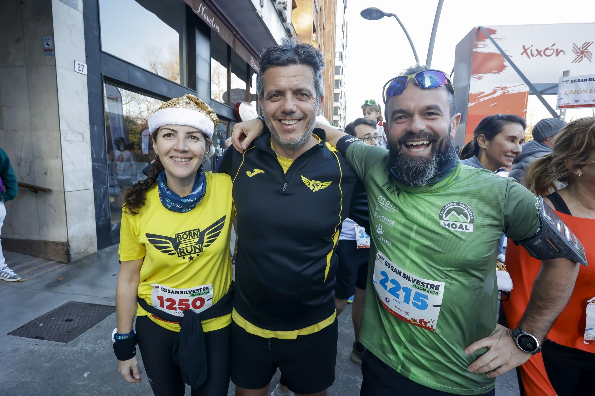 La San Silvestre vuela por las calles de Gijón