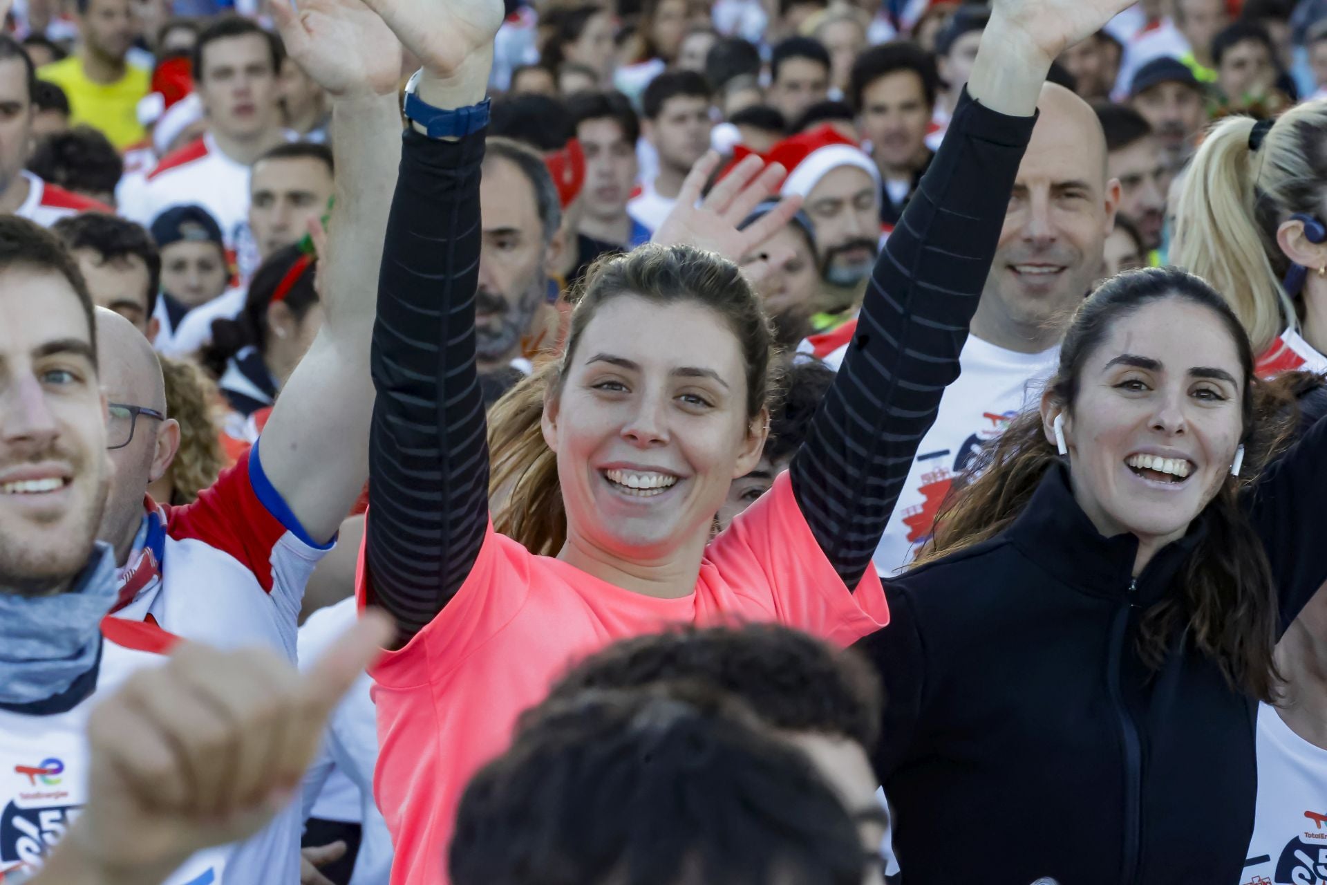 La San Silvestre vuela por las calles de Gijón