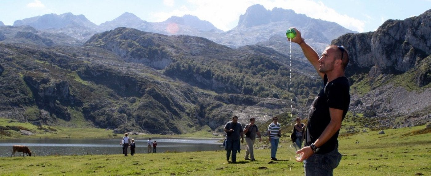 El Principado se consolida como receptor neto de turistas frente al resto del país