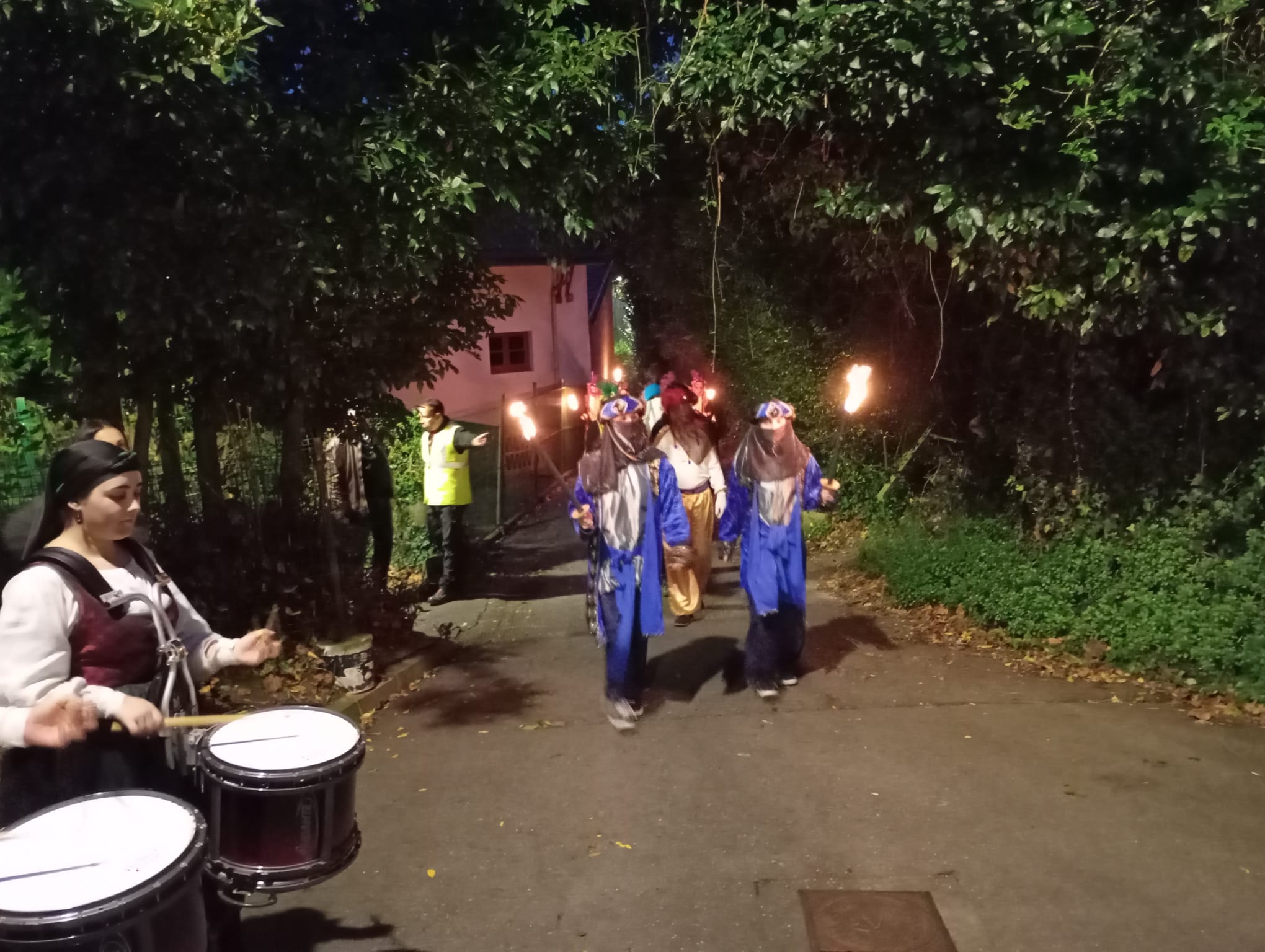 Cabalgatas de oriente a occidente: las imágenes de los Reyes Magos a su paso por Asturias