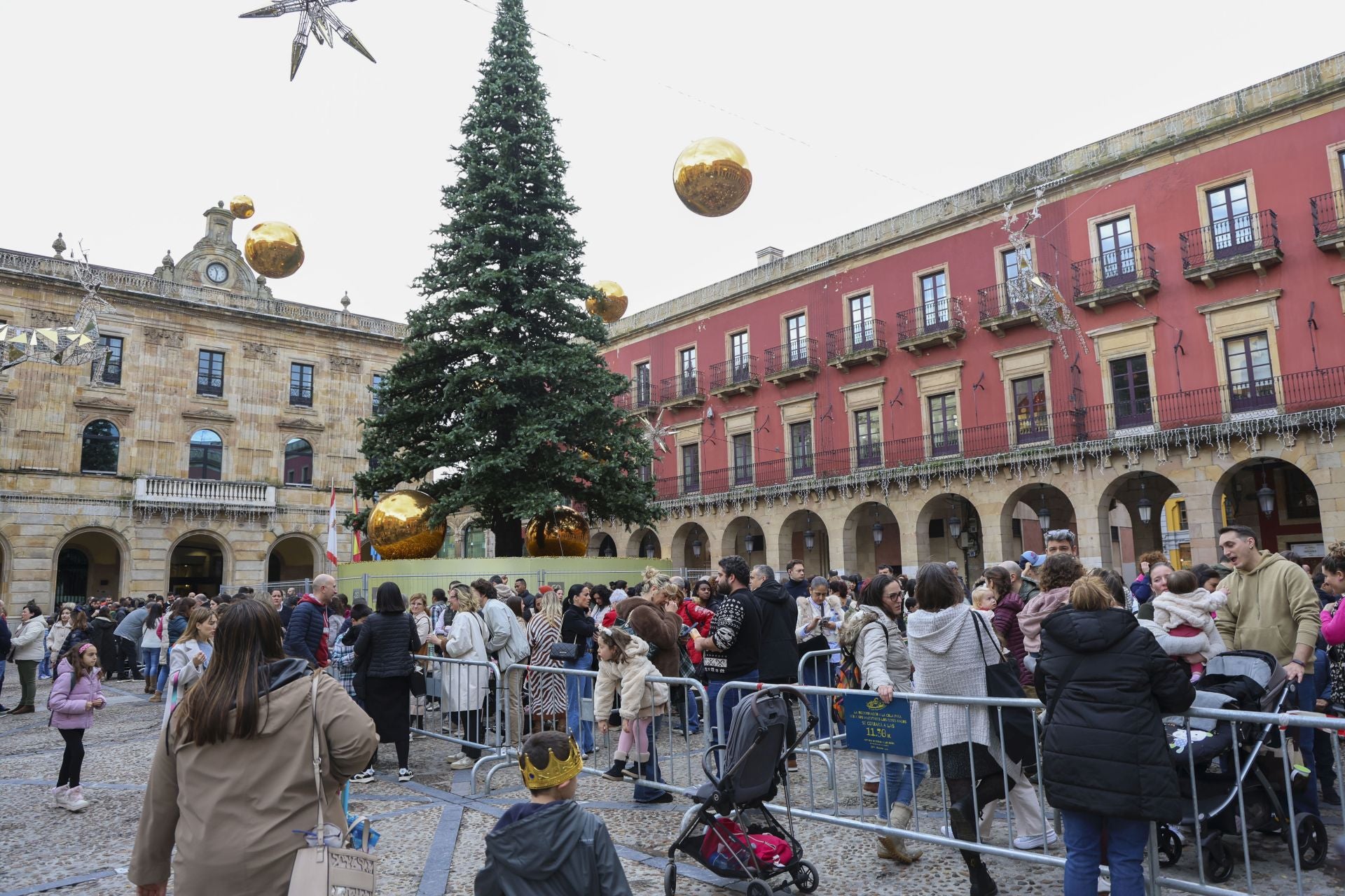 Las imágenes de la llegada de los Reyes Magos a Gijón