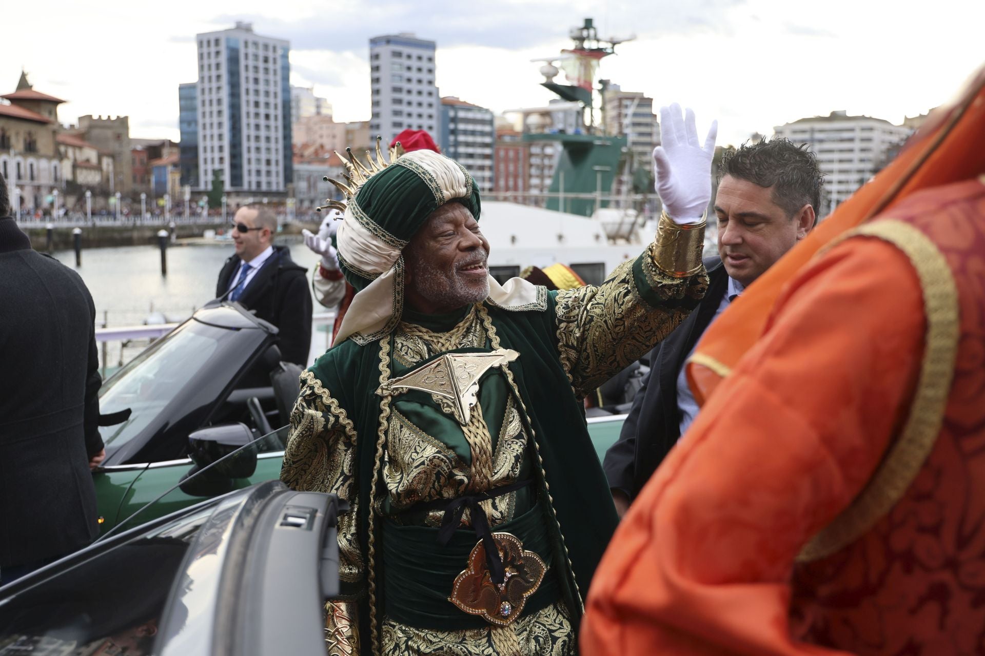 Las imágenes de la llegada de los Reyes Magos a Gijón