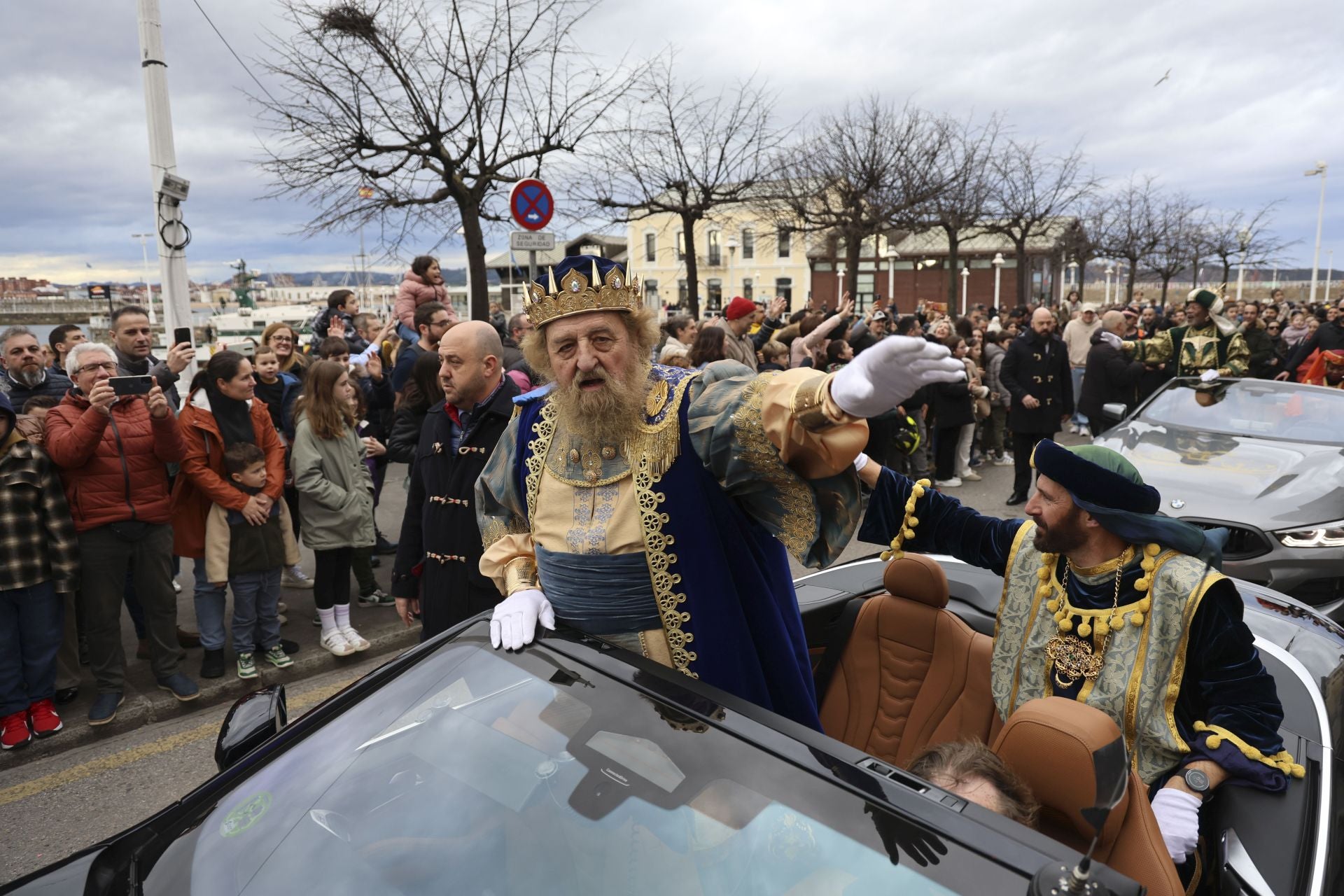 Las imágenes de la llegada de los Reyes Magos a Gijón