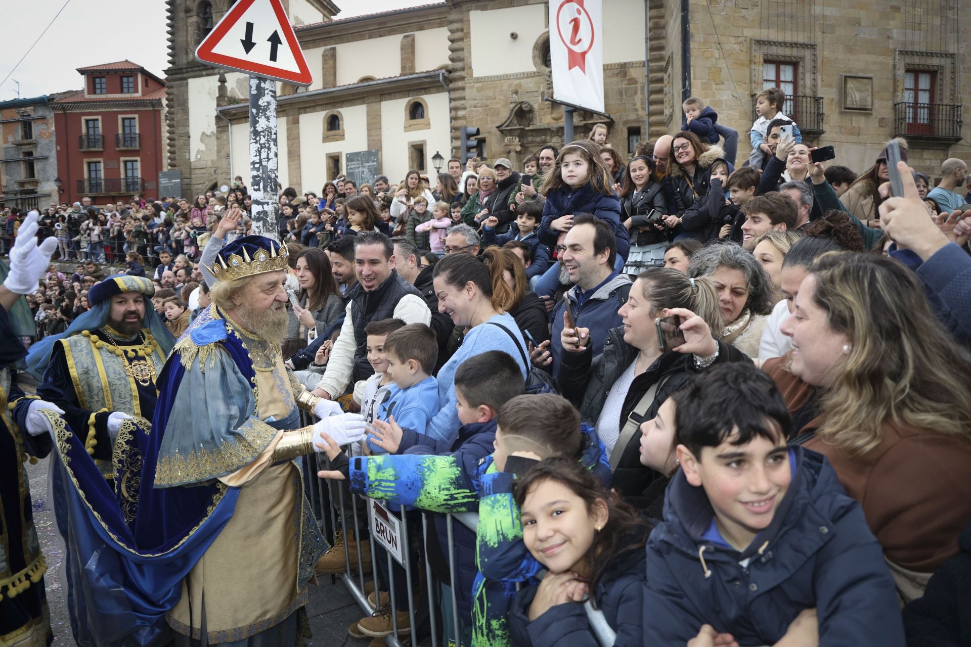 Las imágenes de la llegada de los Reyes Magos a Gijón