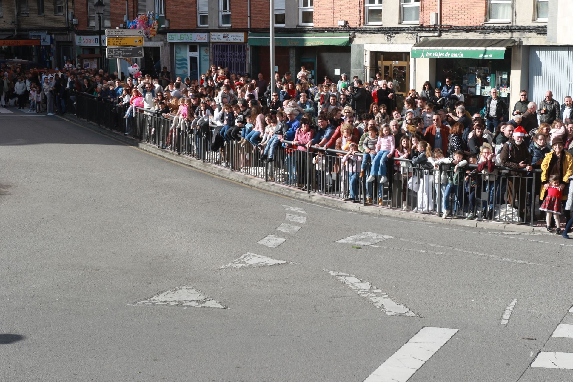 La magia de los Reyes Magos llena Noreña
