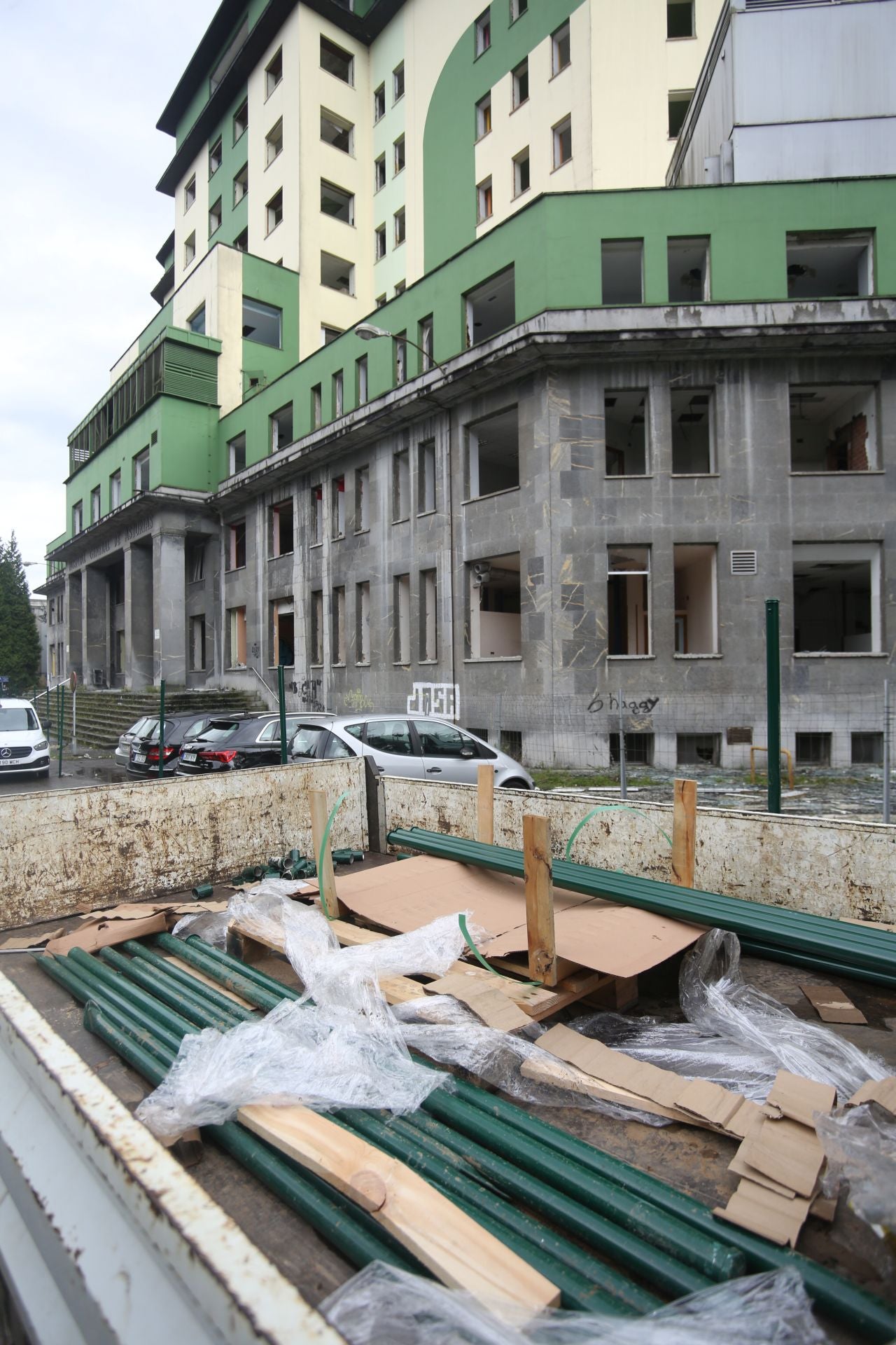 El viejo HUCA, un imán para los saqueadores