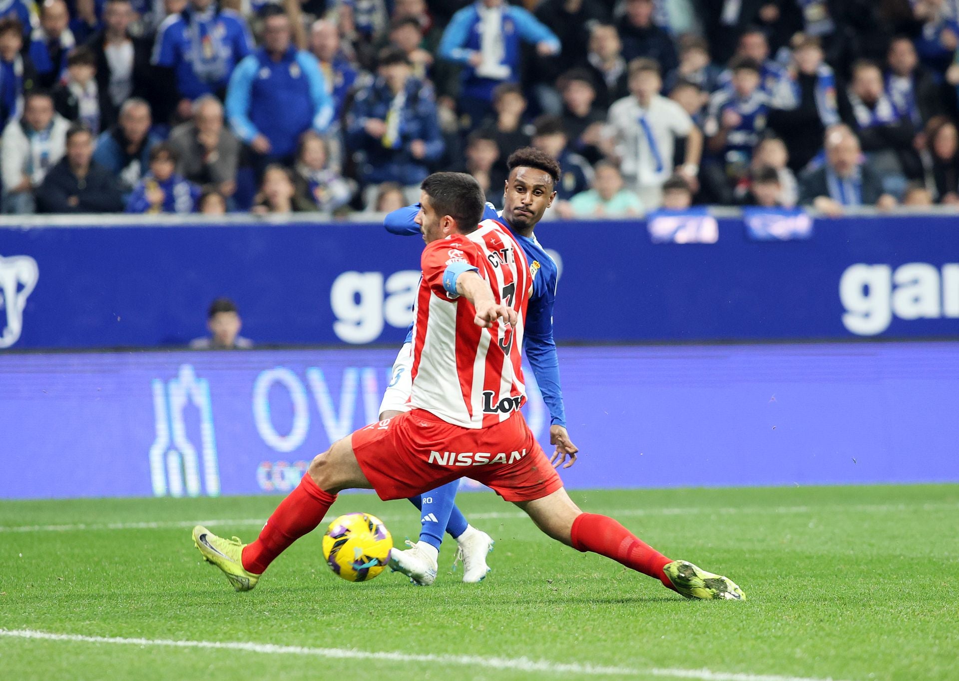 Las mejores imágenes del Real Oviedo - Sporting de Gijón