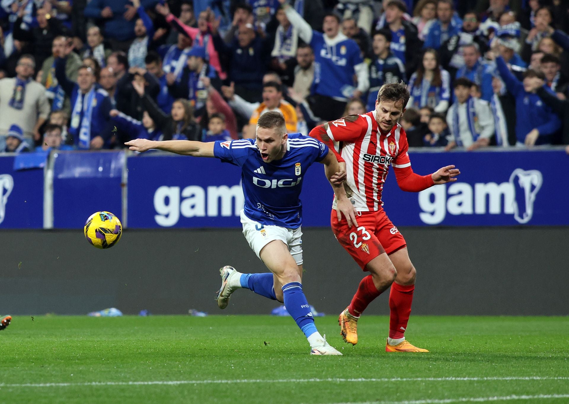 Las mejores imágenes del Real Oviedo - Sporting de Gijón