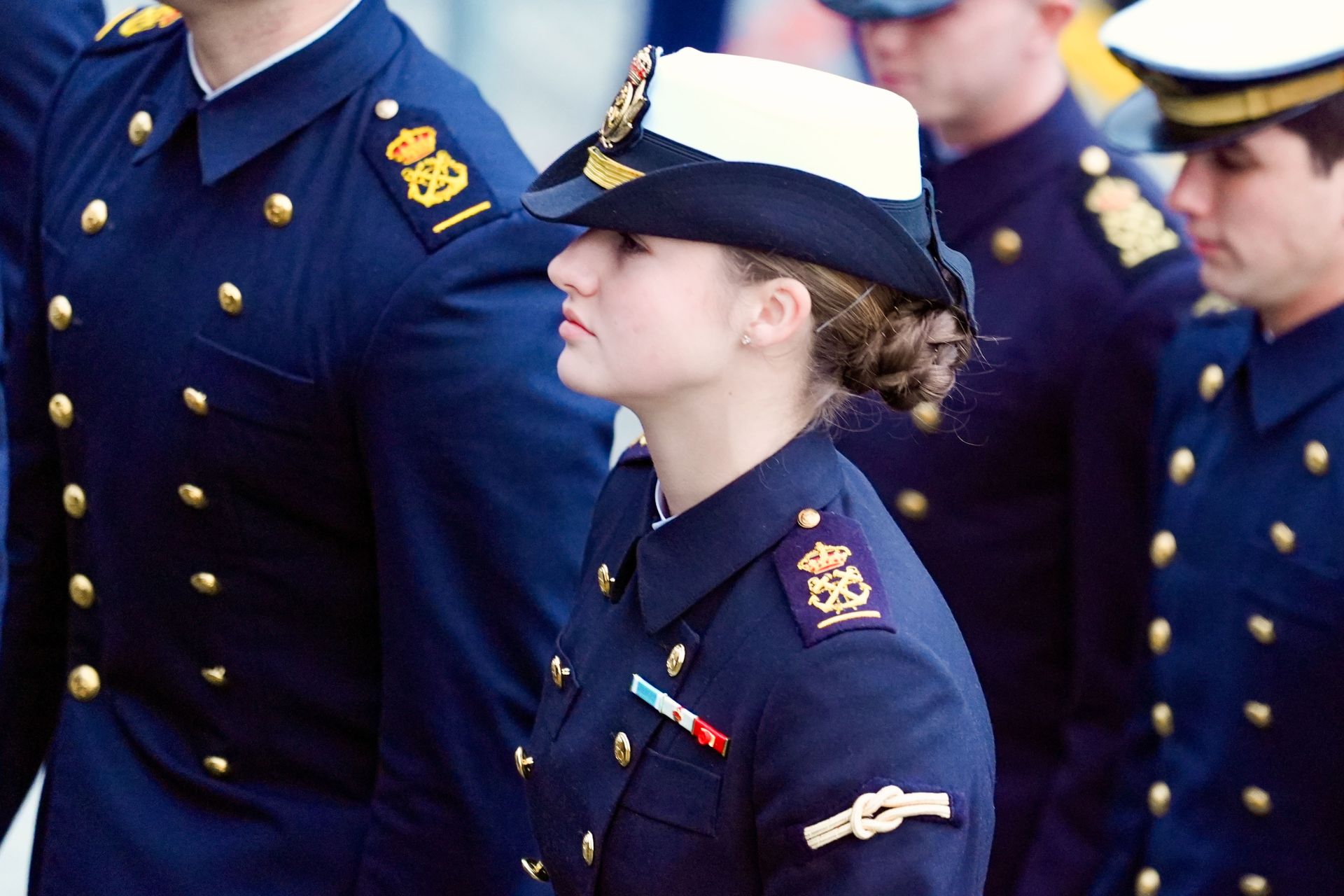 La Princesa Leonor se despide de sus padres, los Reyes, y pone rumbo a América