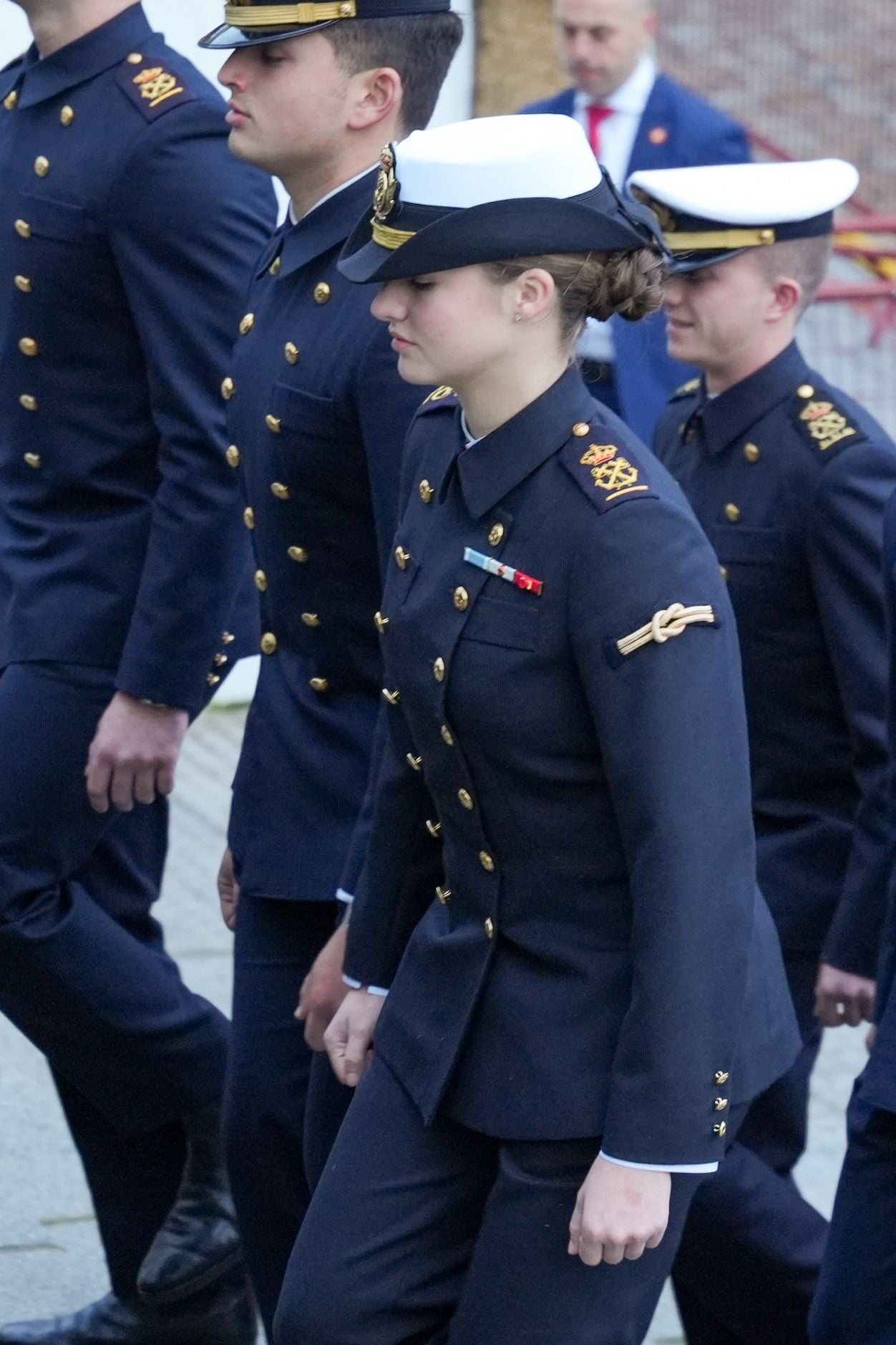La Princesa Leonor se despide de sus padres, los Reyes, y pone rumbo a América