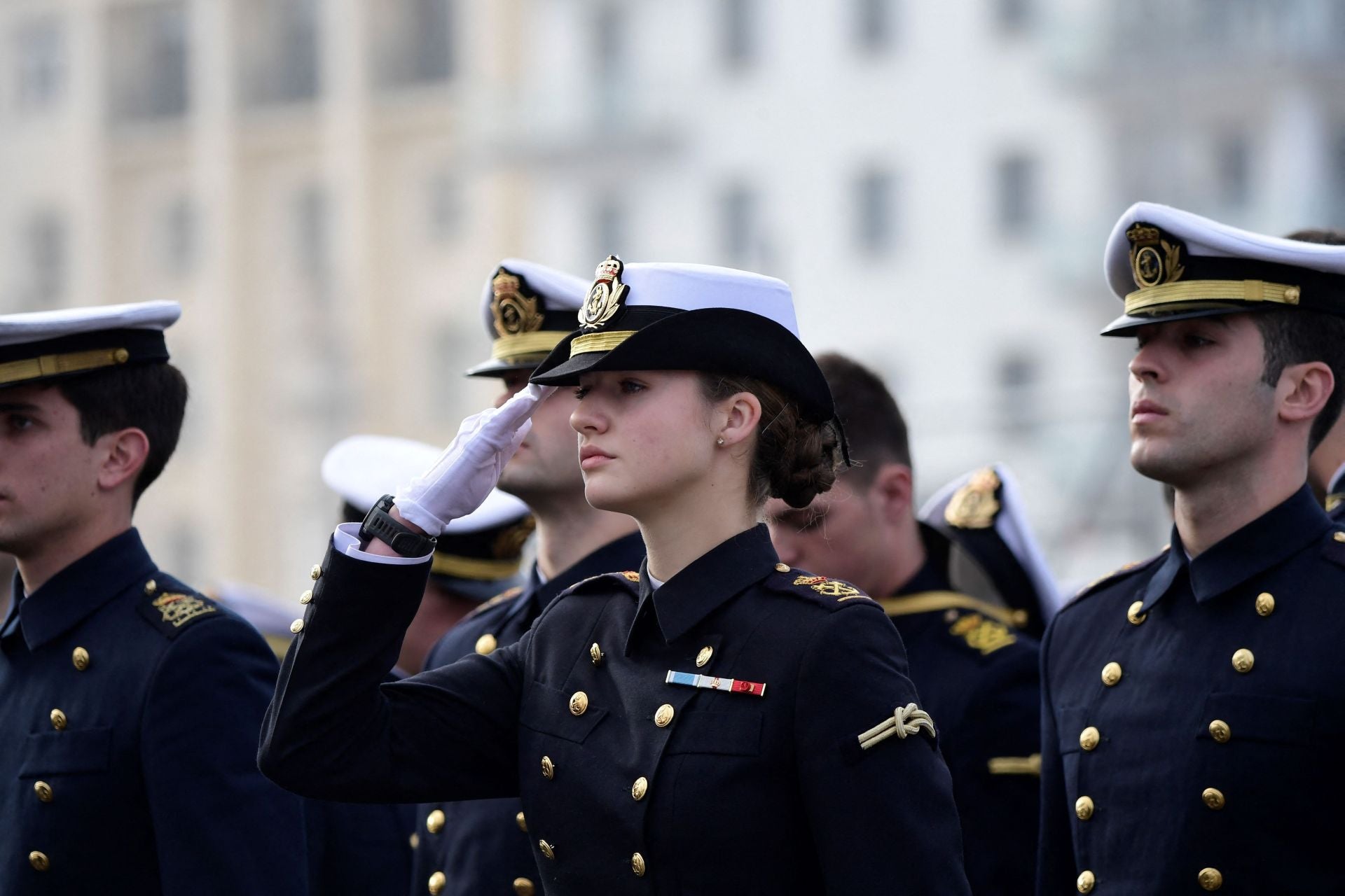 La Princesa Leonor se despide de sus padres, los Reyes, y pone rumbo a América