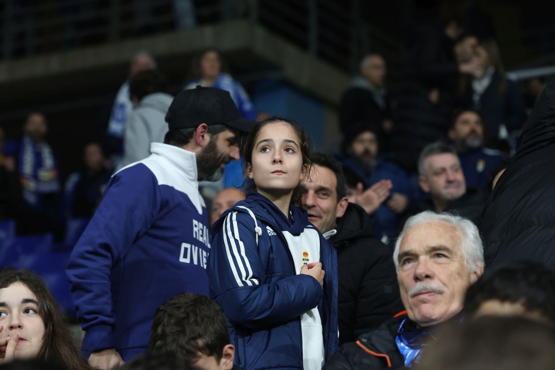 ¿Estuviste viendo el Real Oviedo - Sporting de Gijón? ¡Búscate en las fotos del Tartiere!