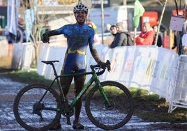 Benjamín Noval se impuso en la categoría Junior del campeonato de España de ciclocross.