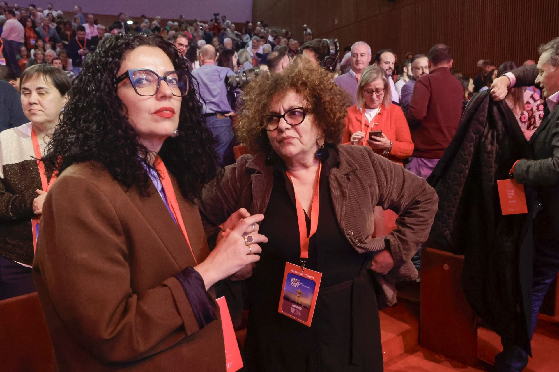 Pedro Sánchez y Adrián Barbón inauguran el congreso socialista en Avilés