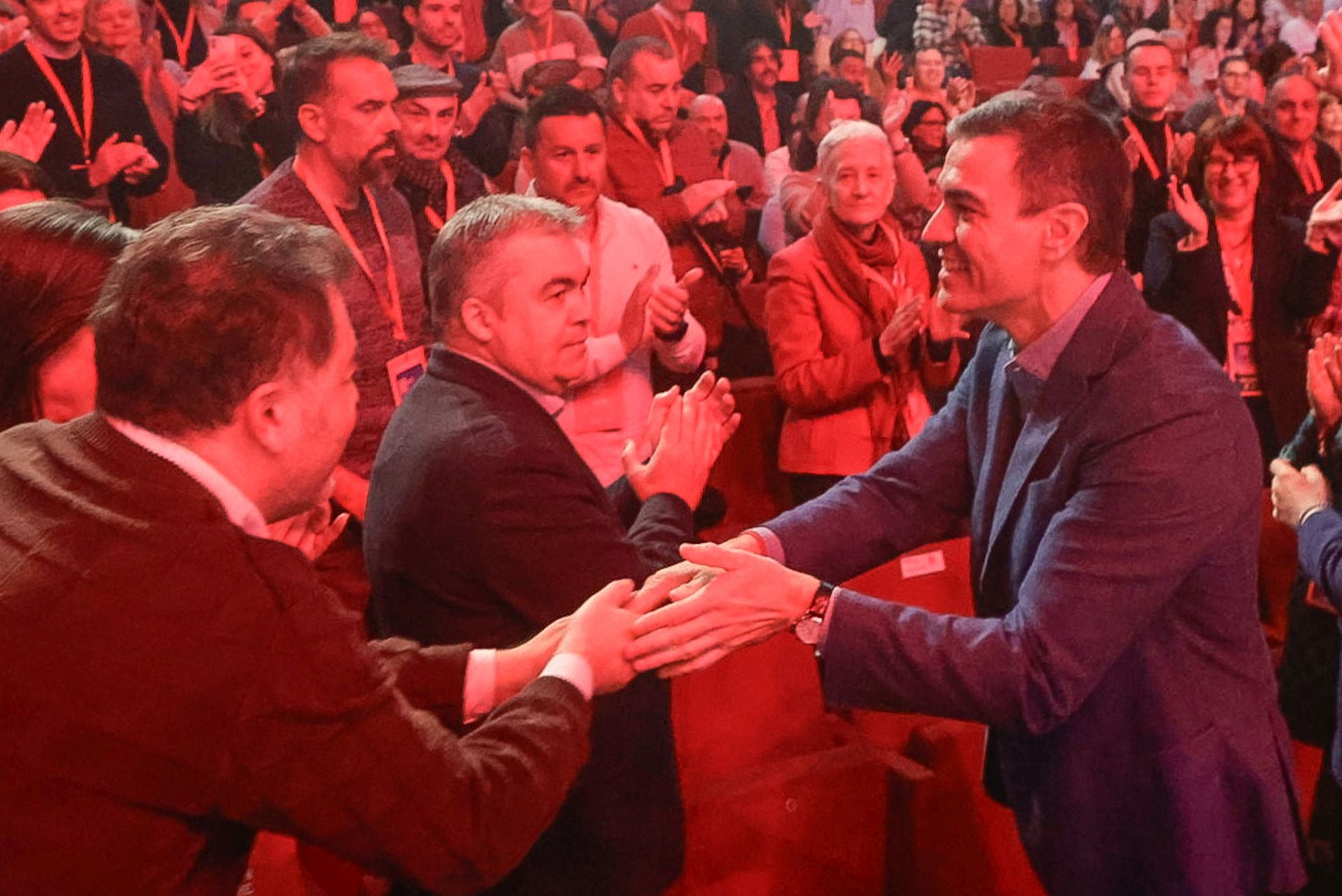 Pedro Sánchez y Adrián Barbón inauguran el congreso socialista en Avilés