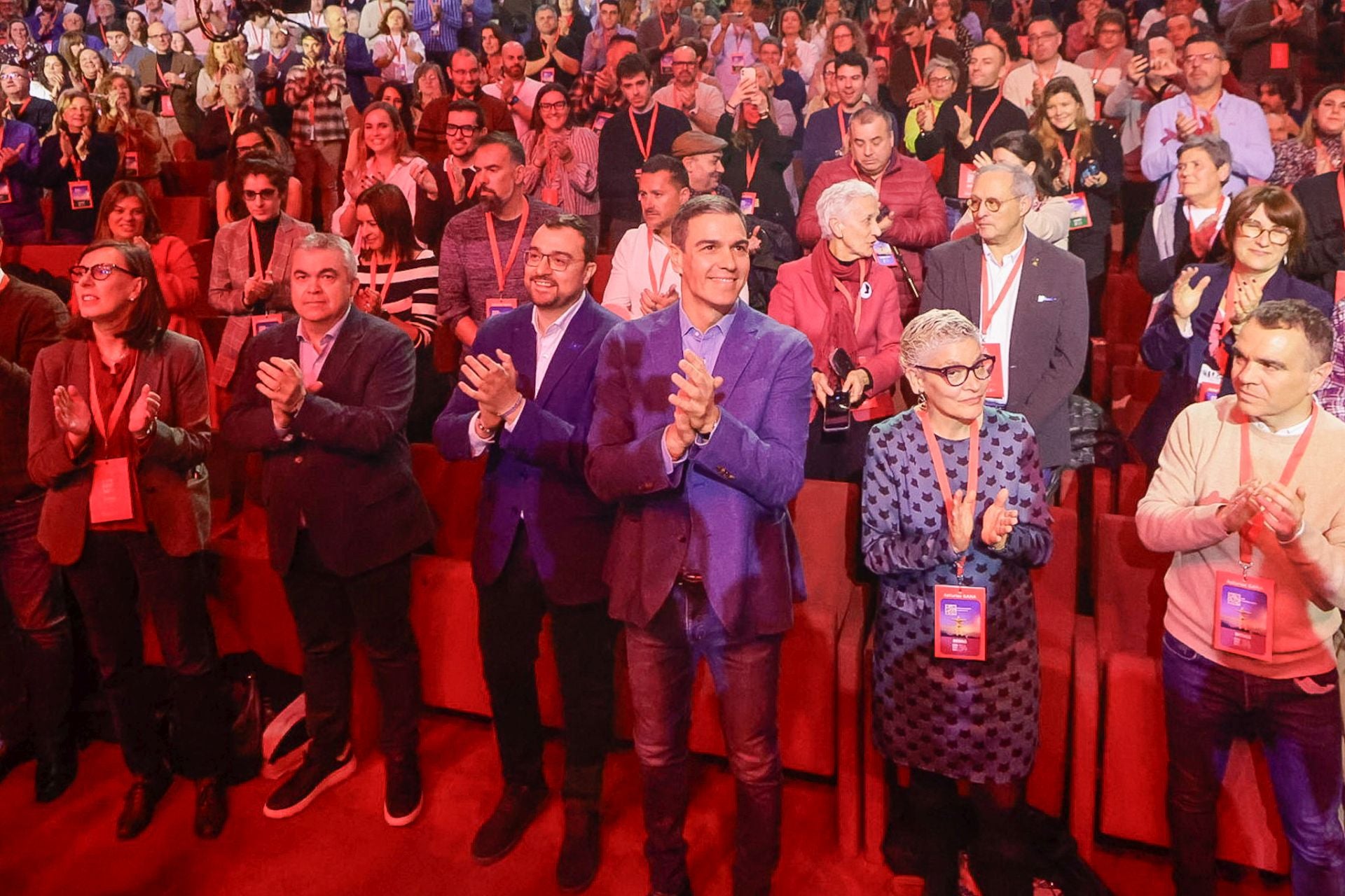 Pedro Sánchez y Adrián Barbón inauguran el congreso socialista en Avilés