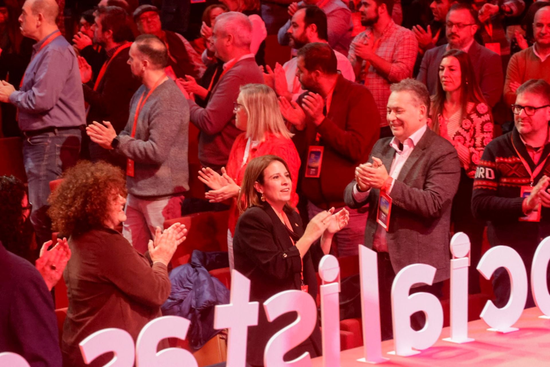Pedro Sánchez y Adrián Barbón inauguran el congreso socialista en Avilés