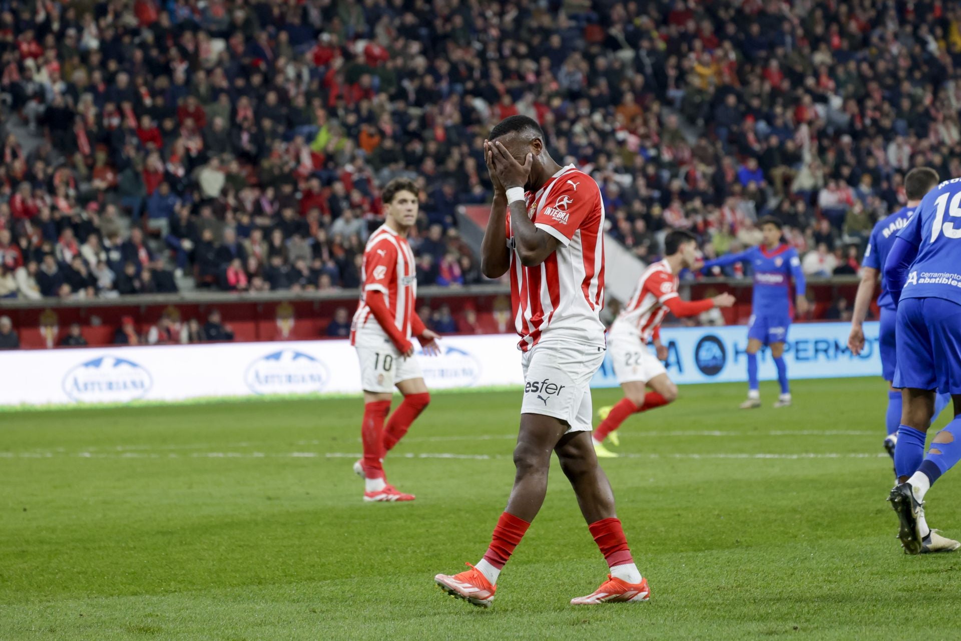 Las mejores imágenes del Sporting de Gijón (1 - 1) Elche