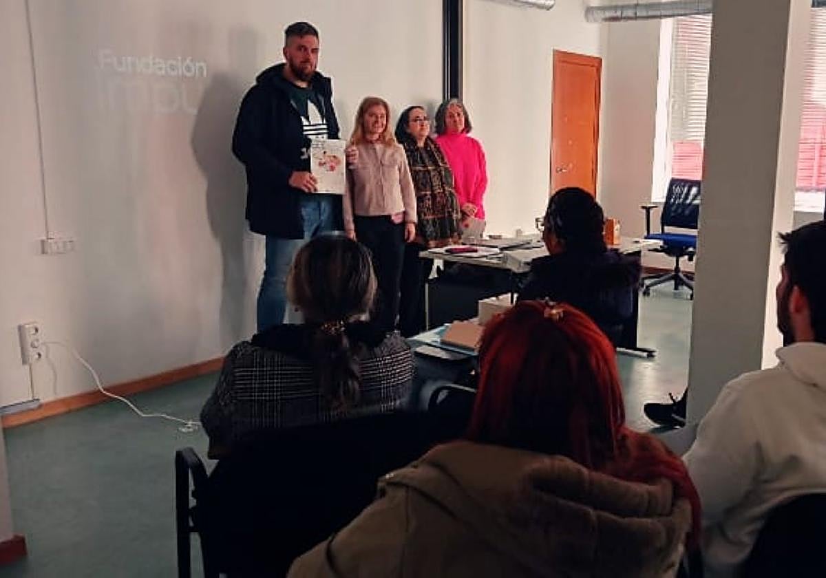 David Fernández, Marta Díaz, Vanesa Llaneza y Gloria Rodríguez.