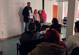 David Fernández, Marta Díaz, Vanesa Llaneza y Gloria Rodríguez.