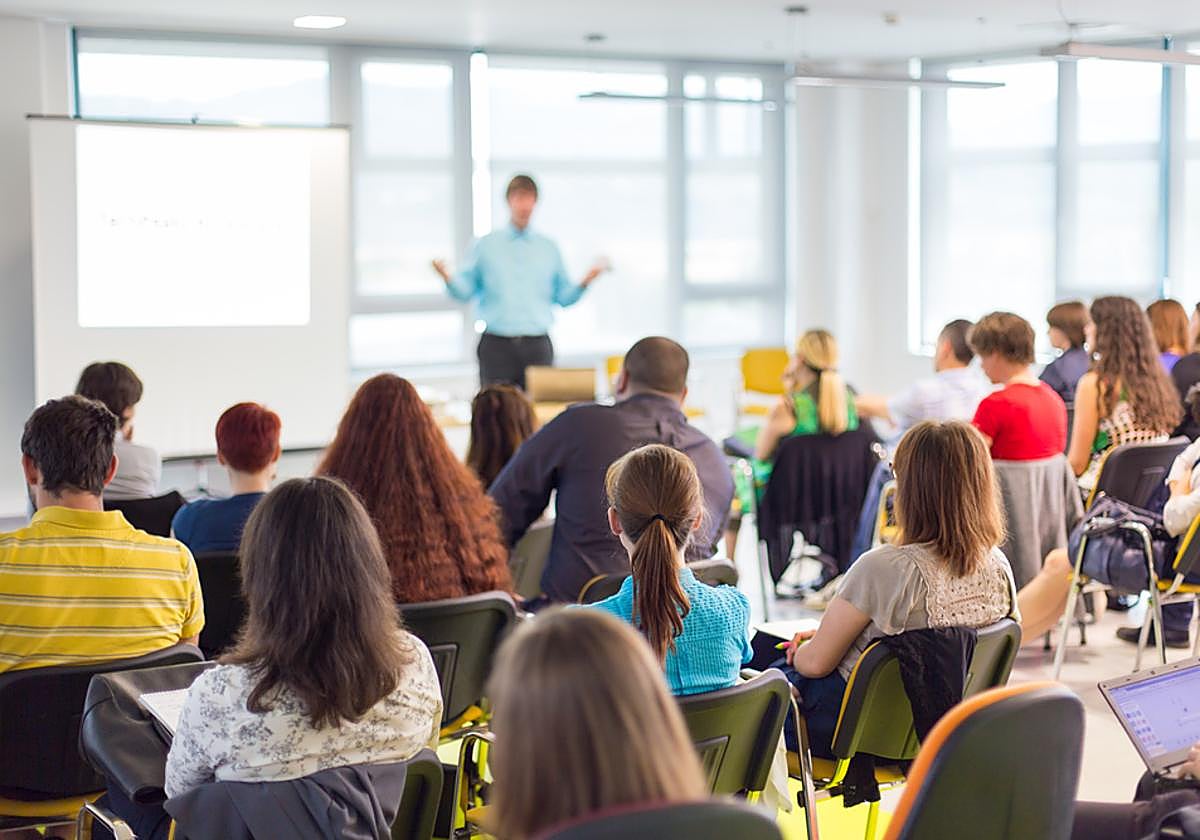 Más plazas en Asturias para las oposiciones de Secundaria