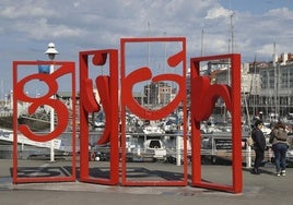 Las 'Letronas' de Gijón, símbolo de la ciudad.