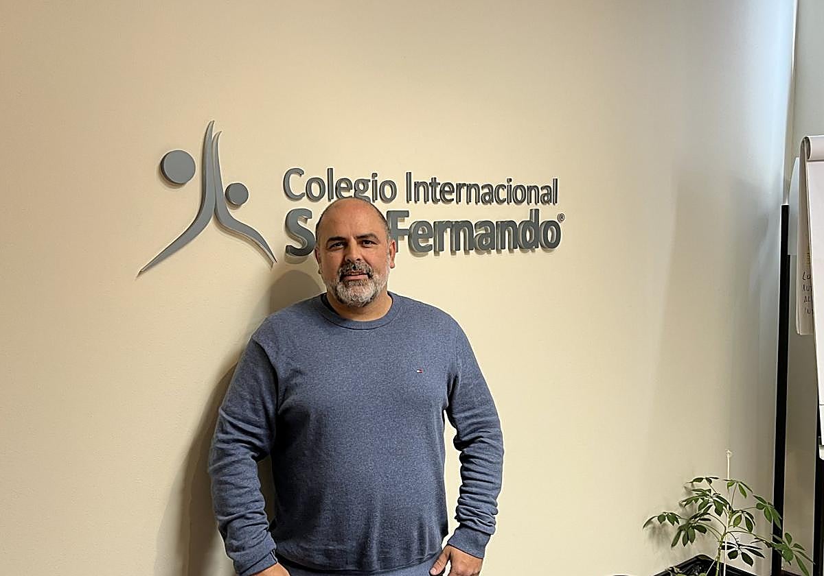 Fernando Tamargo, ayer en las instalaciones del Colegio Internacional San Fernando.