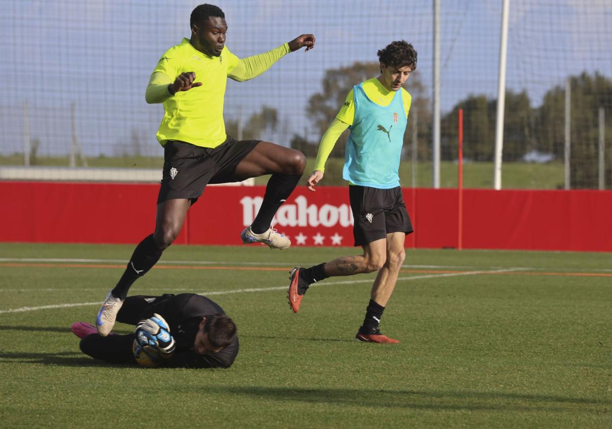 Entrenamiento del Sporting de Gijón (23/01/2025)