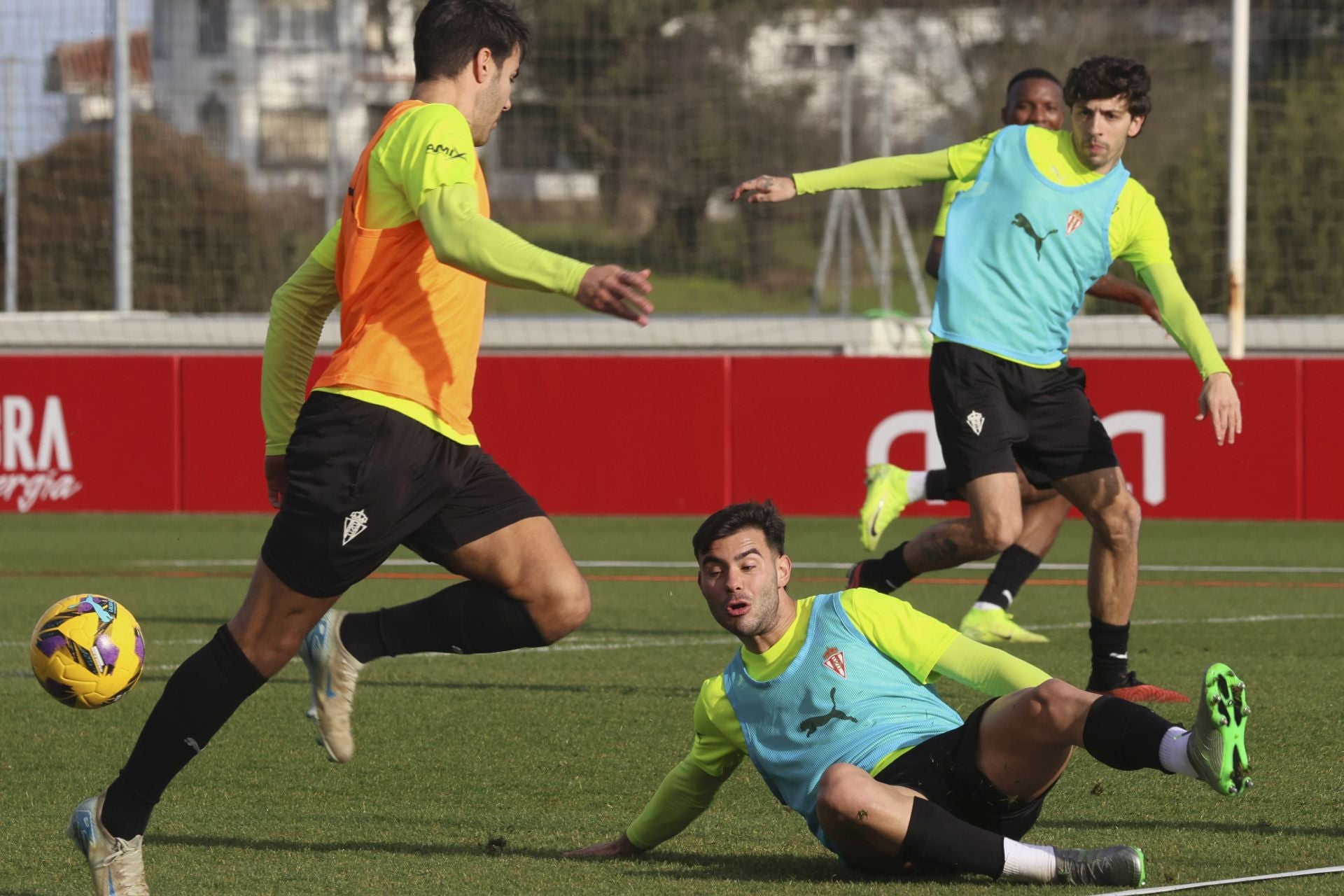 Entrenamiento del Sporting de Gijón (23/01/2025)