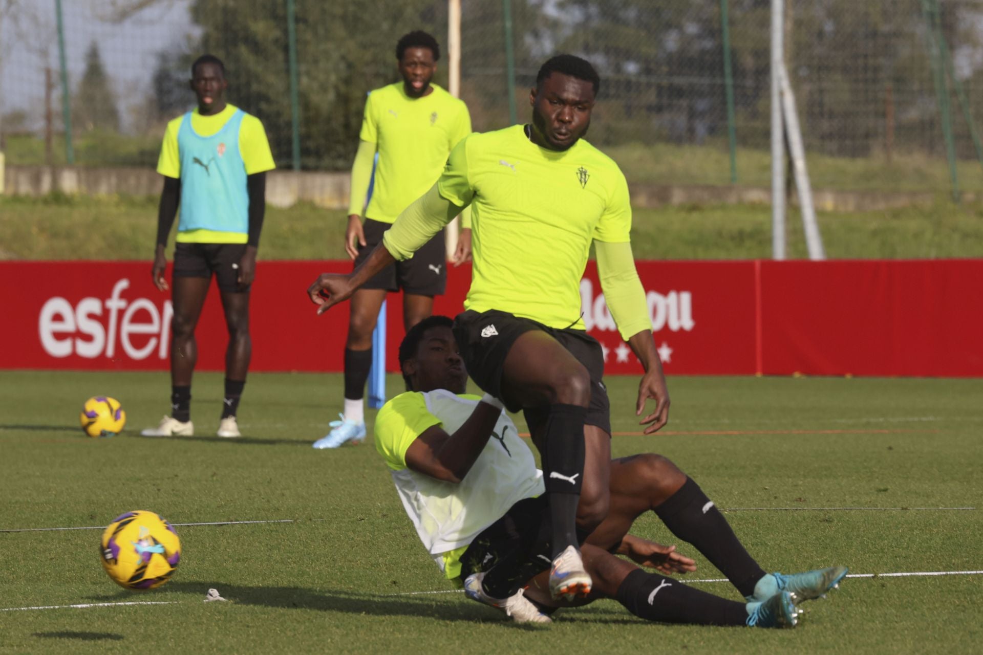 Entrenamiento del Sporting de Gijón (23/01/2025)